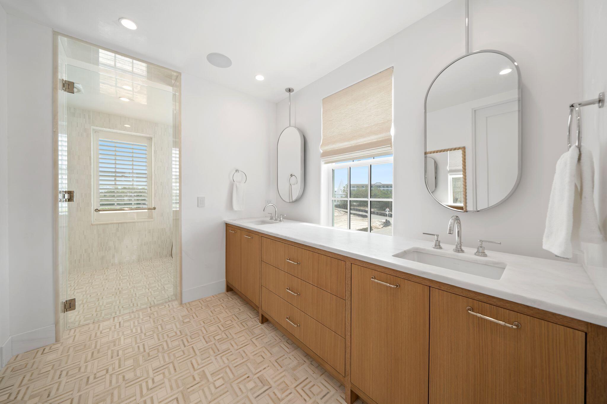 ALYS BEACH - Residential