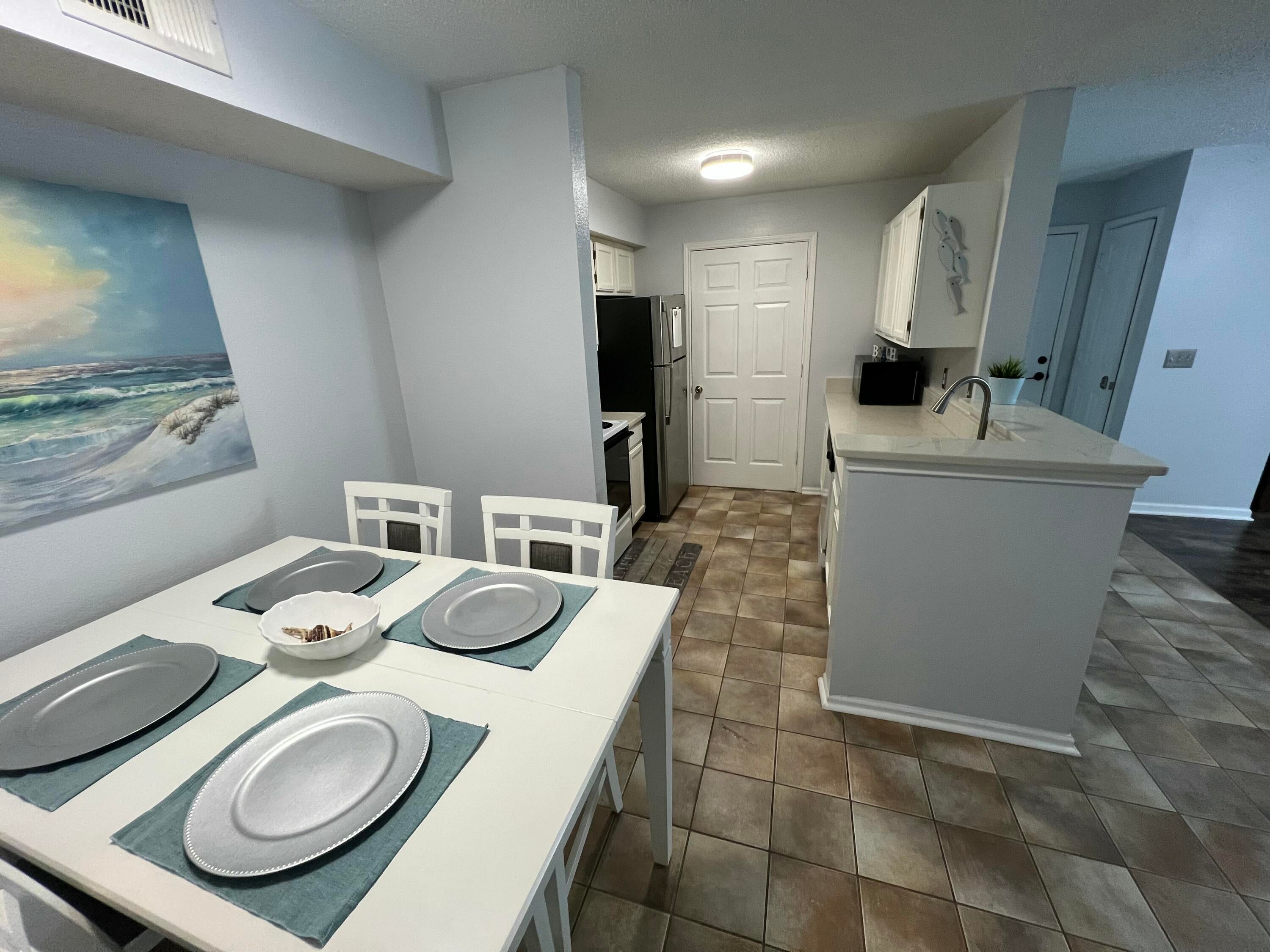 INDIAN LAKE - Residential