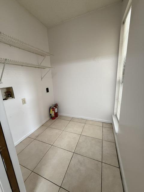 CLASSIC MANOR - Residential Lease