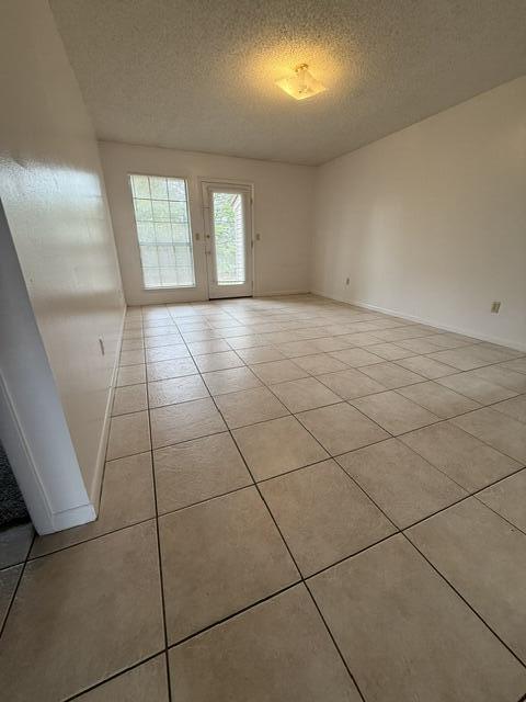 CLASSIC MANOR - Residential Lease