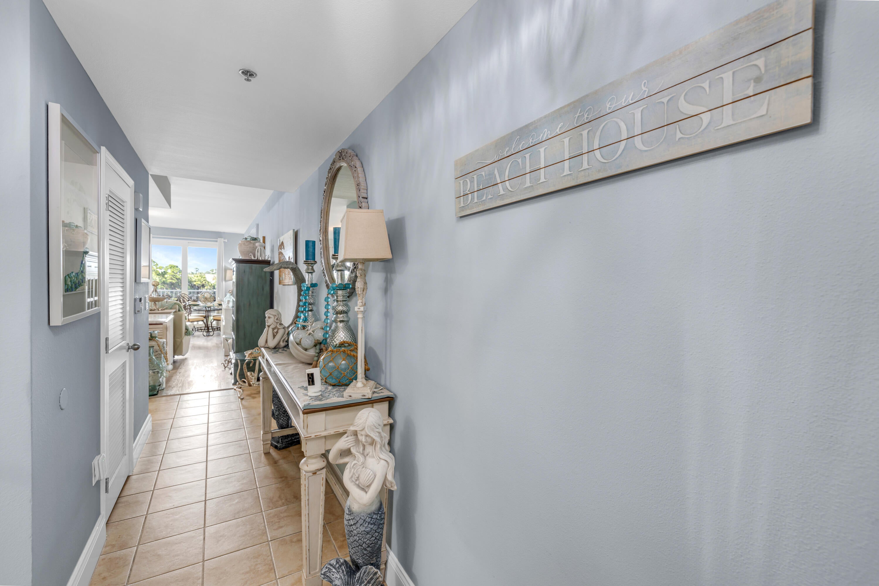 LAKETOWN WHARF - Residential