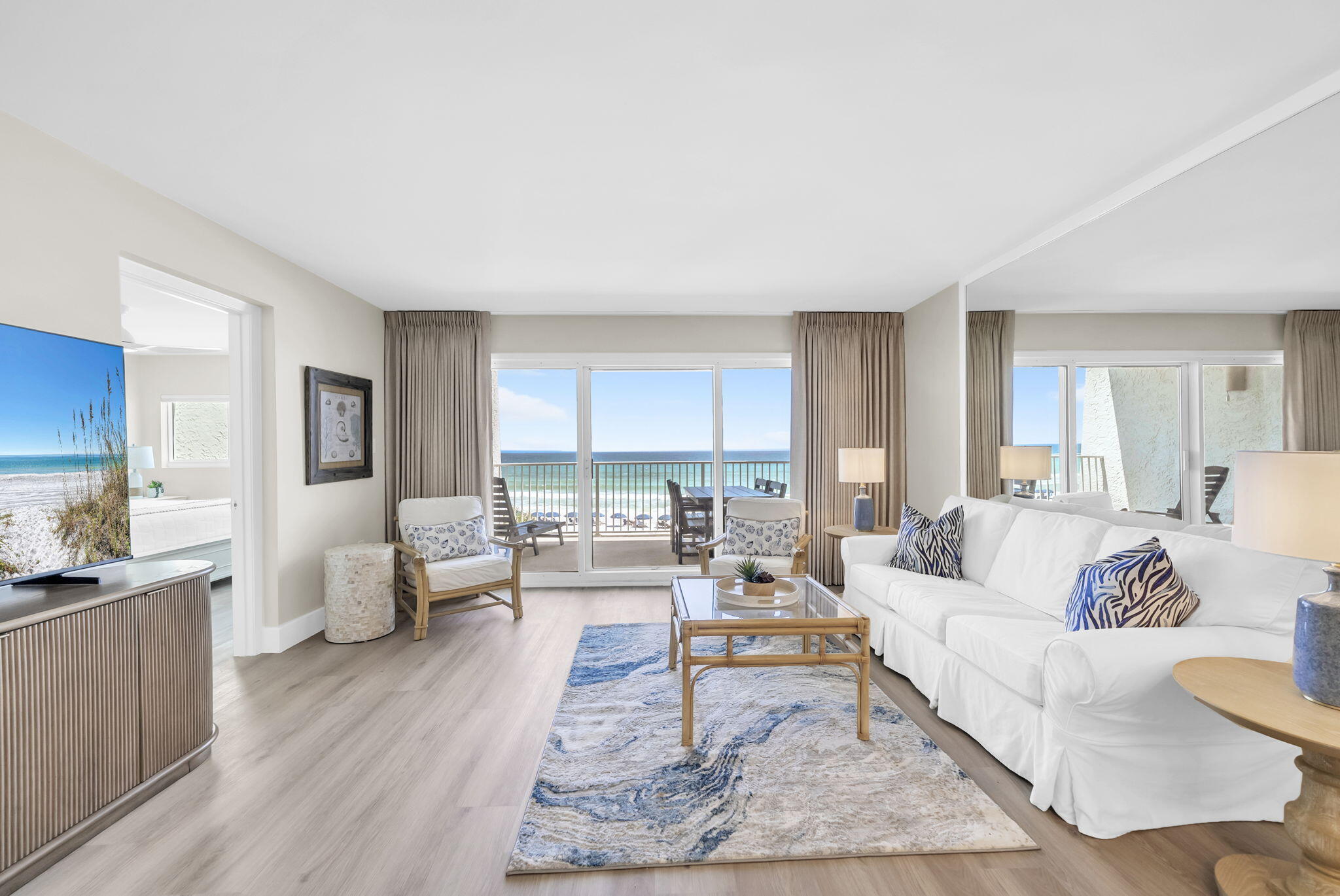 BEACH HOUSE CONDO PH 2 - Residential