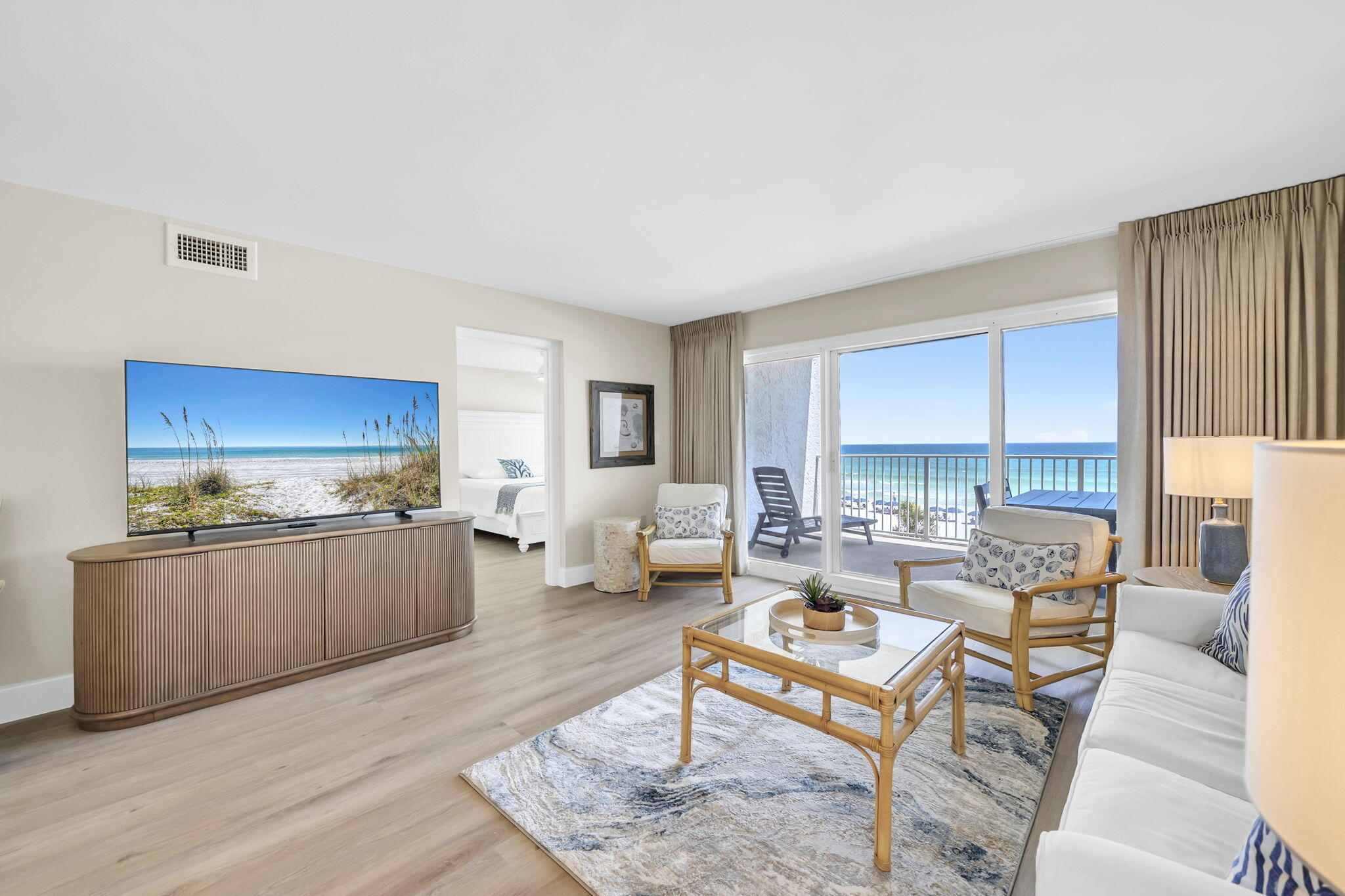 BEACH HOUSE CONDO PH 2 - Residential