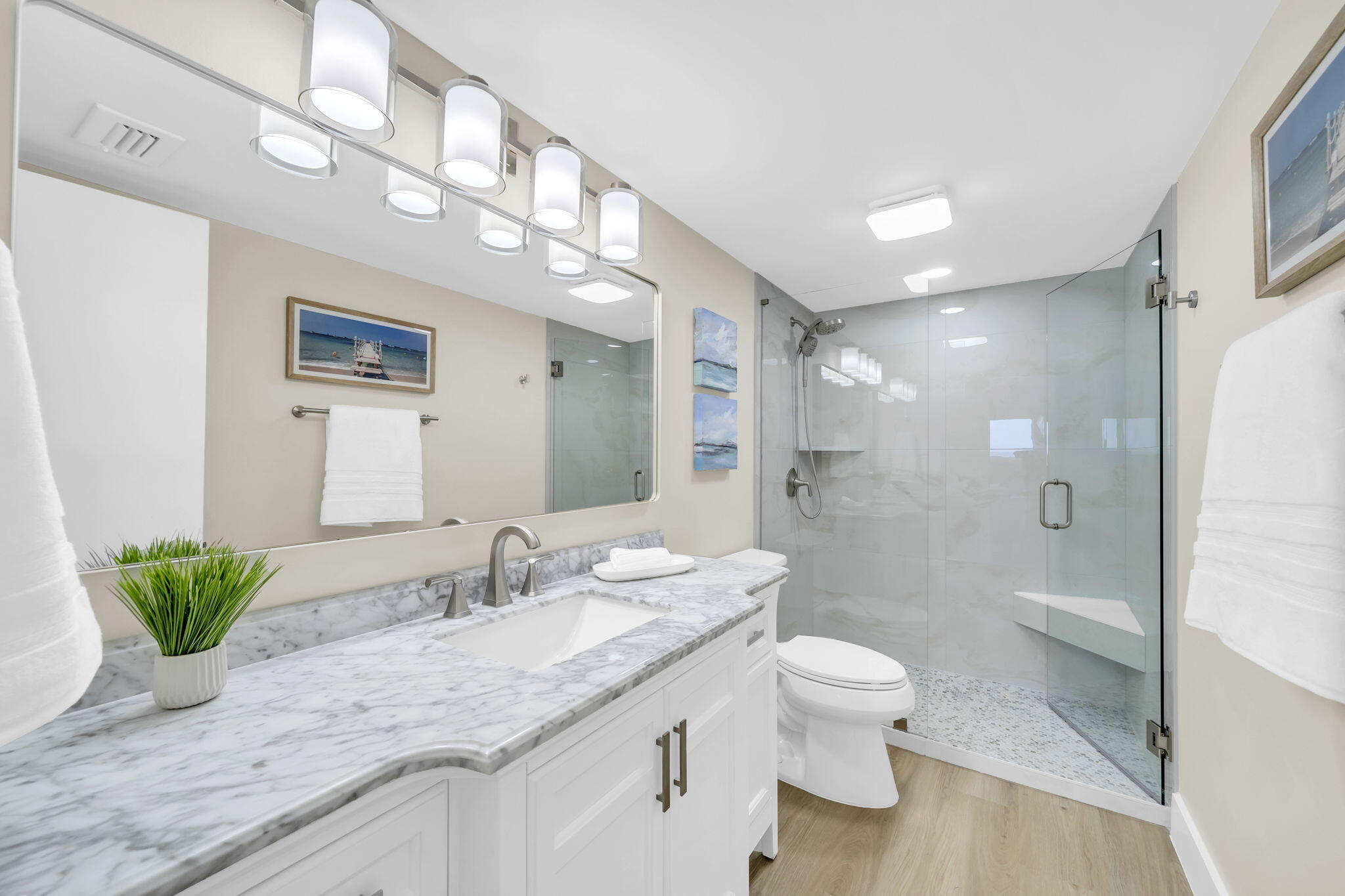 BEACH HOUSE CONDO PH 2 - Residential