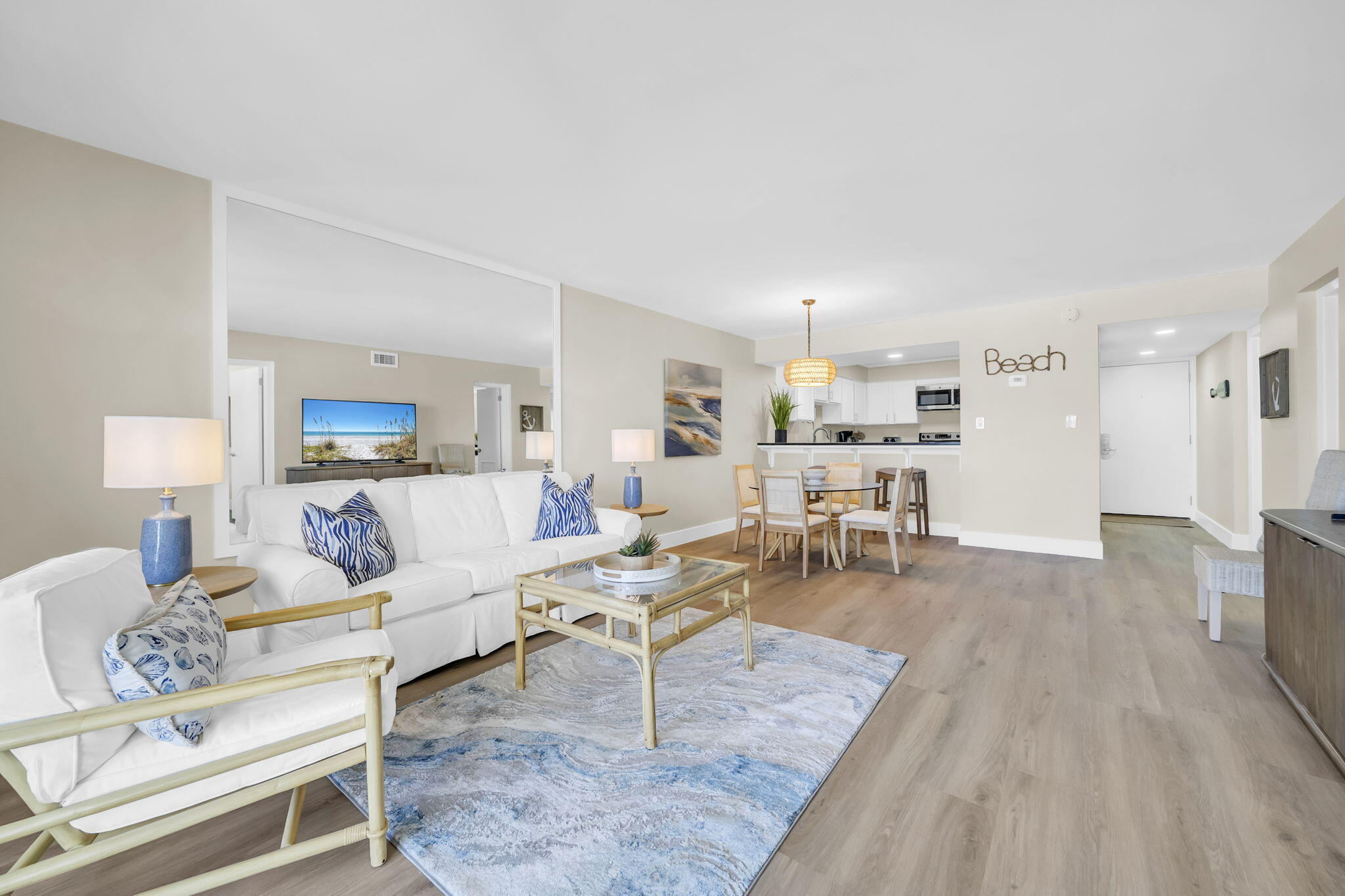 BEACH HOUSE CONDO PH 2 - Residential