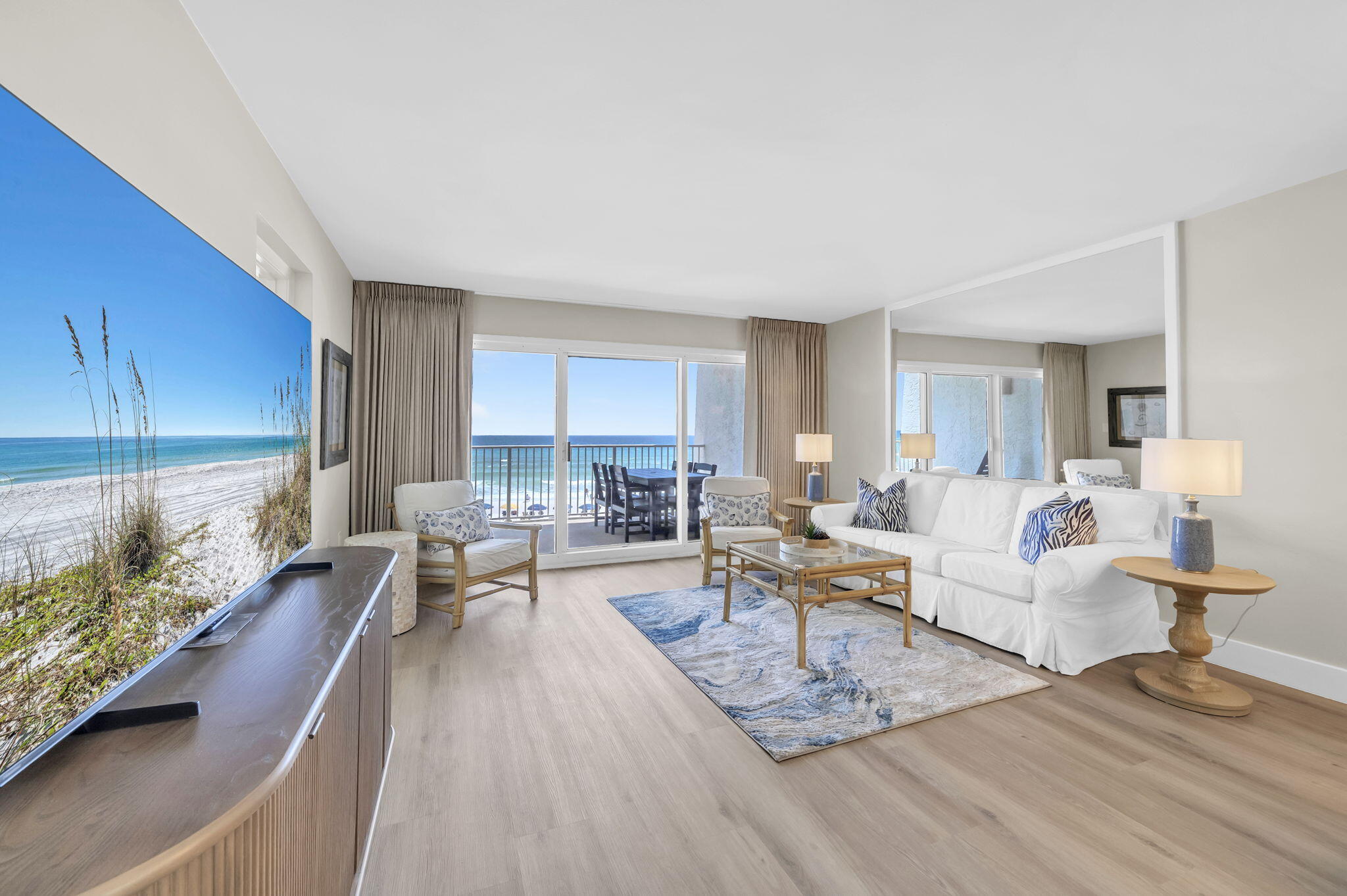 BEACH HOUSE CONDO PH 2 - Residential