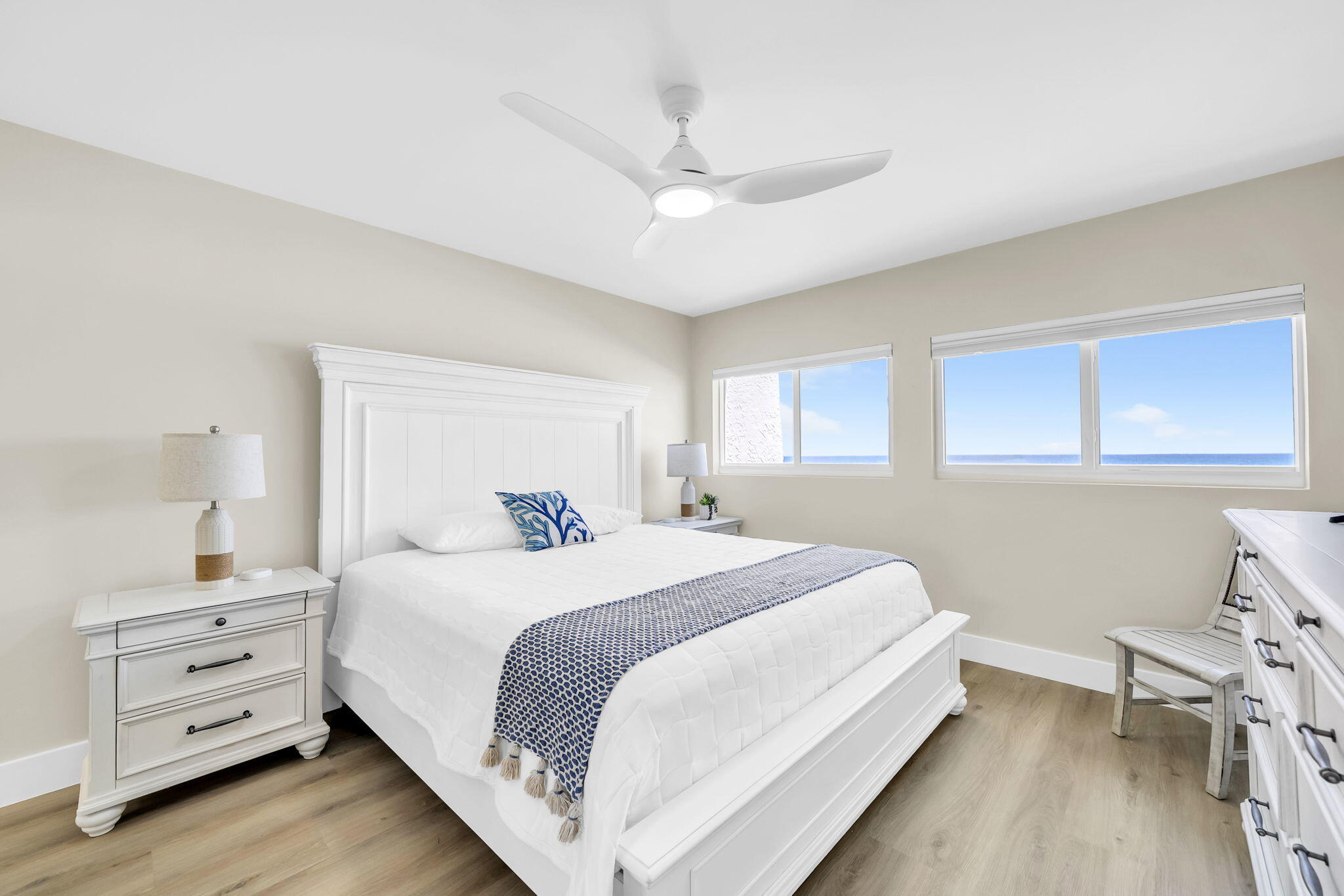 BEACH HOUSE CONDO PH 2 - Residential