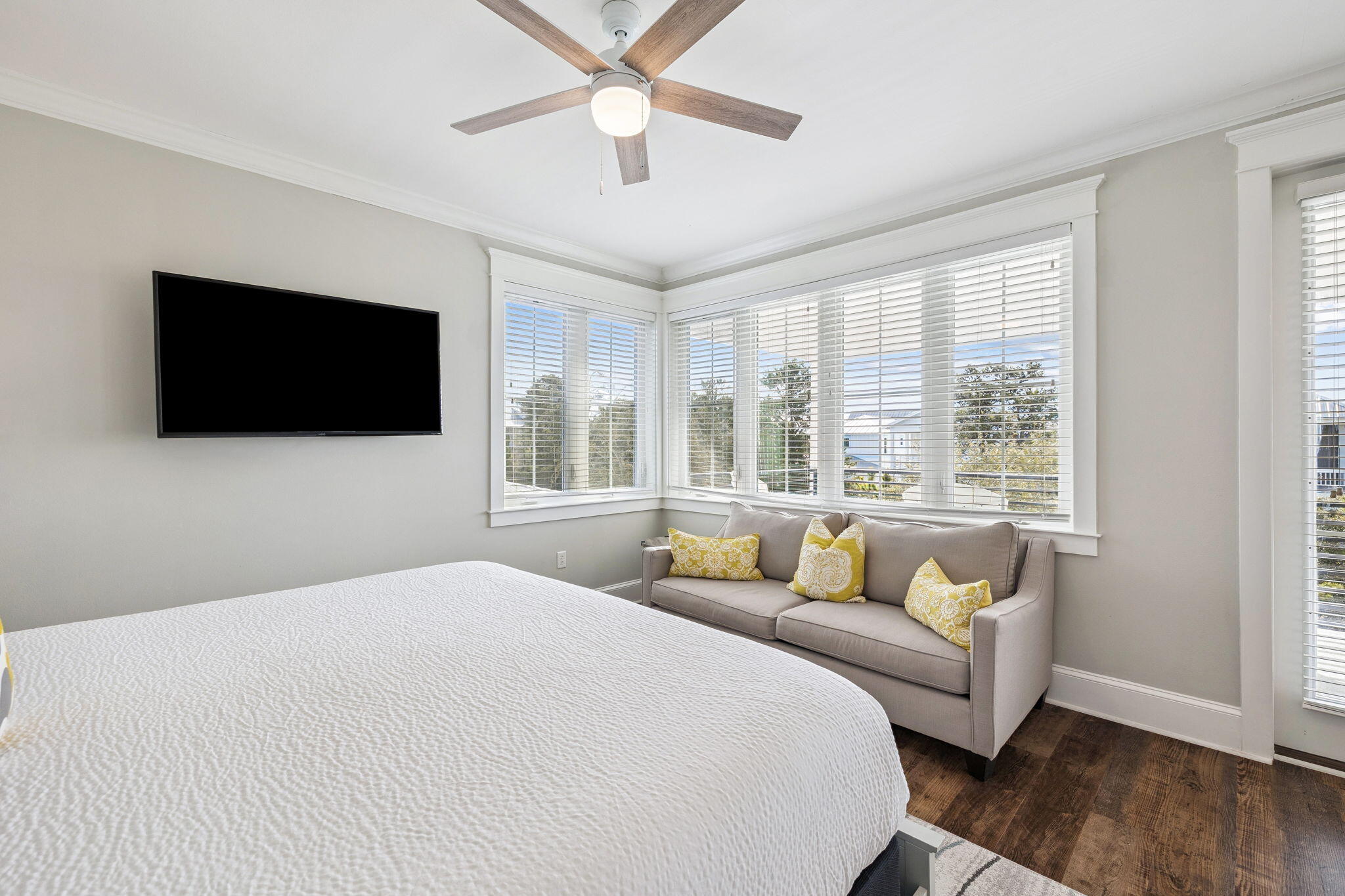 HIGHLAND PARKS - Residential