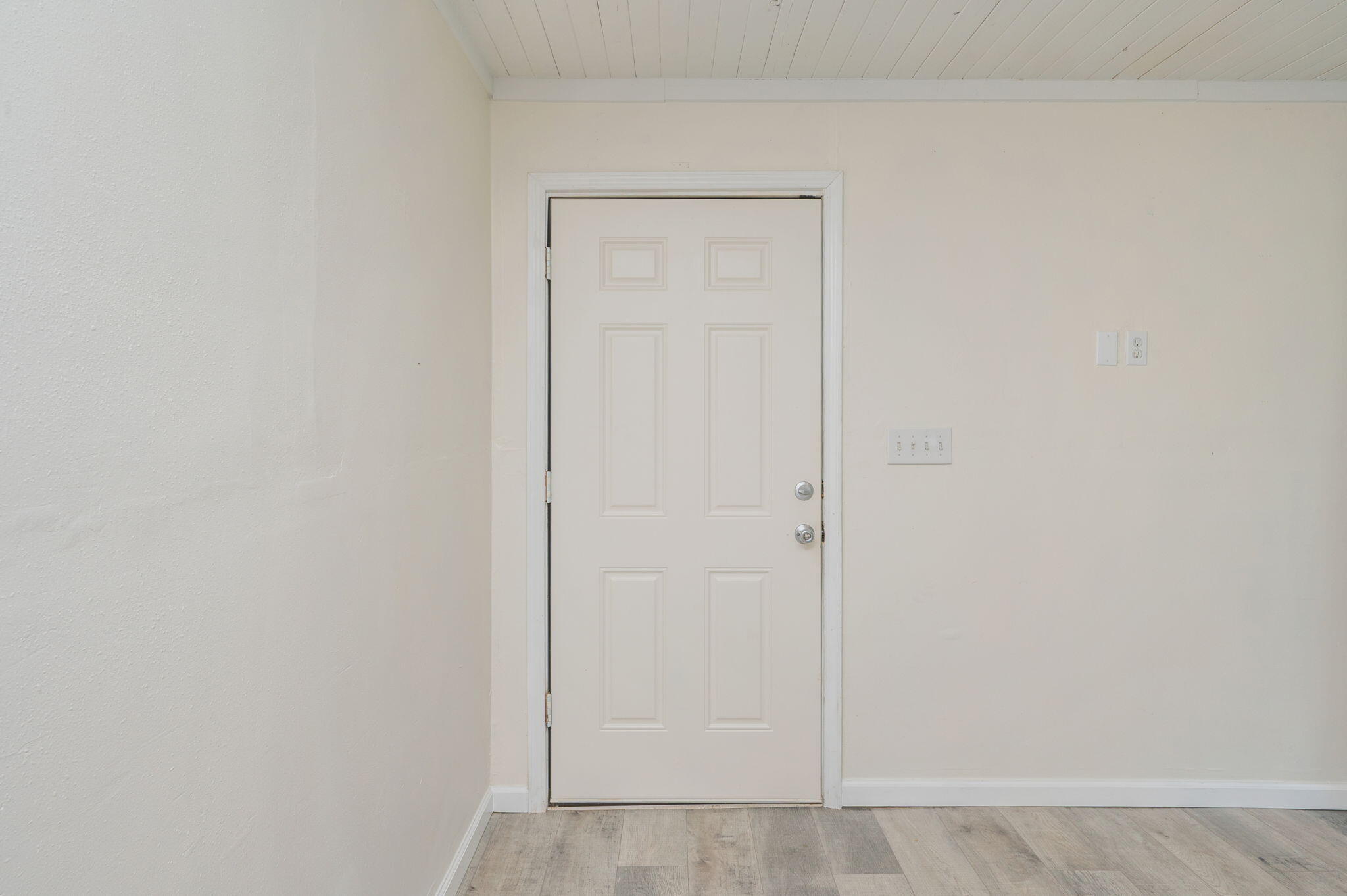N/A - Residential Lease