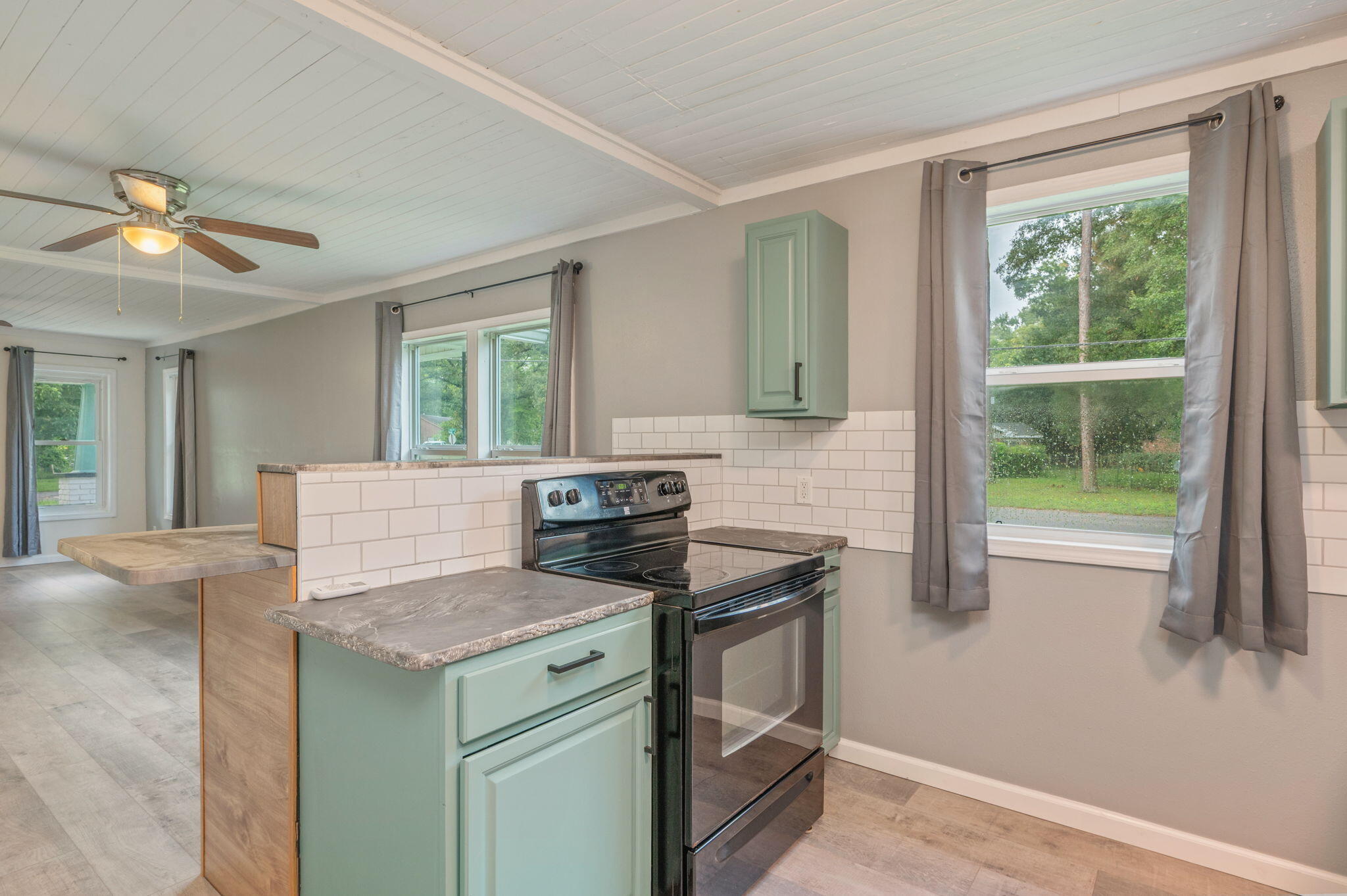 N/A - Residential Lease