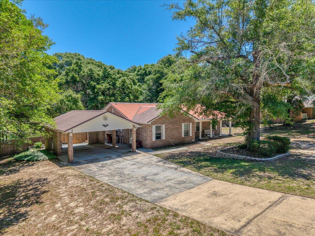KENNEDY LAKES 1ST ADDN - Residential