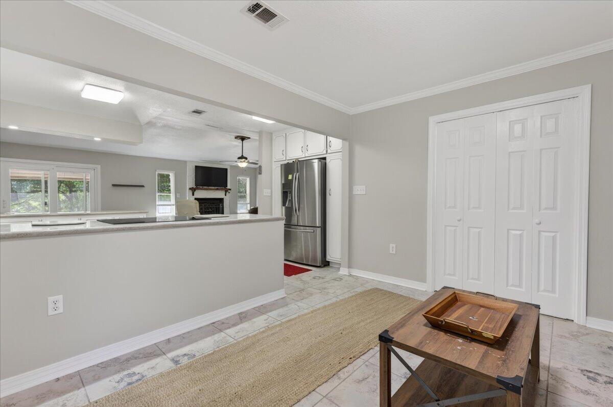 KENNEDY LAKES 1ST ADDN - Residential