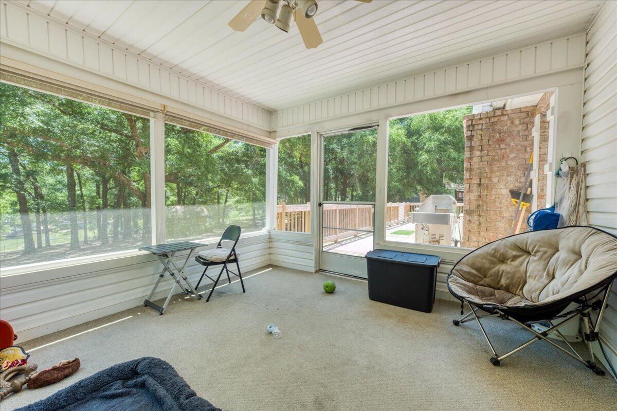 KENNEDY LAKES 1ST ADDN - Residential
