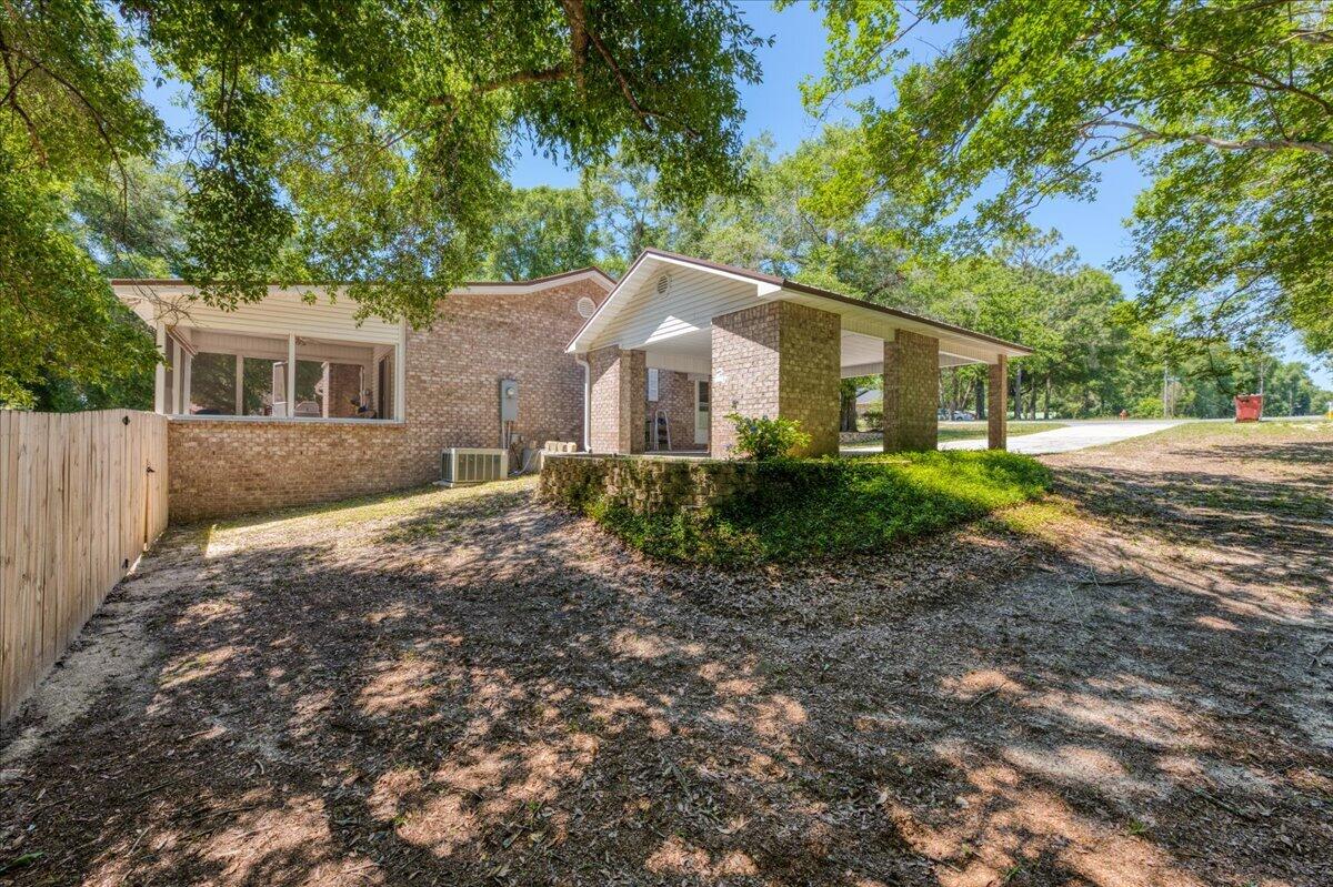 KENNEDY LAKES 1ST ADDN - Residential