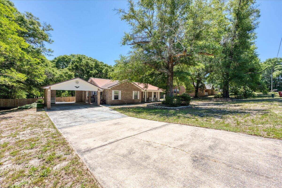 KENNEDY LAKES 1ST ADDN - Residential