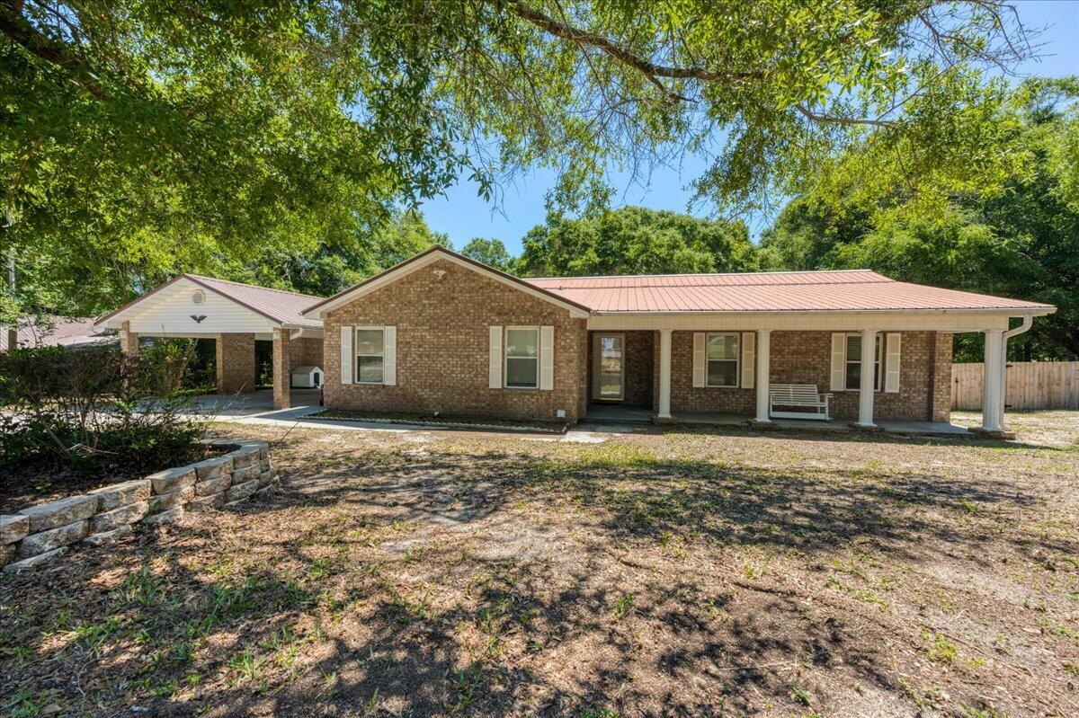 KENNEDY LAKES 1ST ADDN - Residential