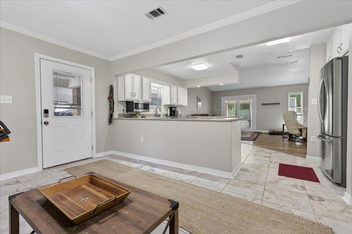 KENNEDY LAKES 1ST ADDN - Residential