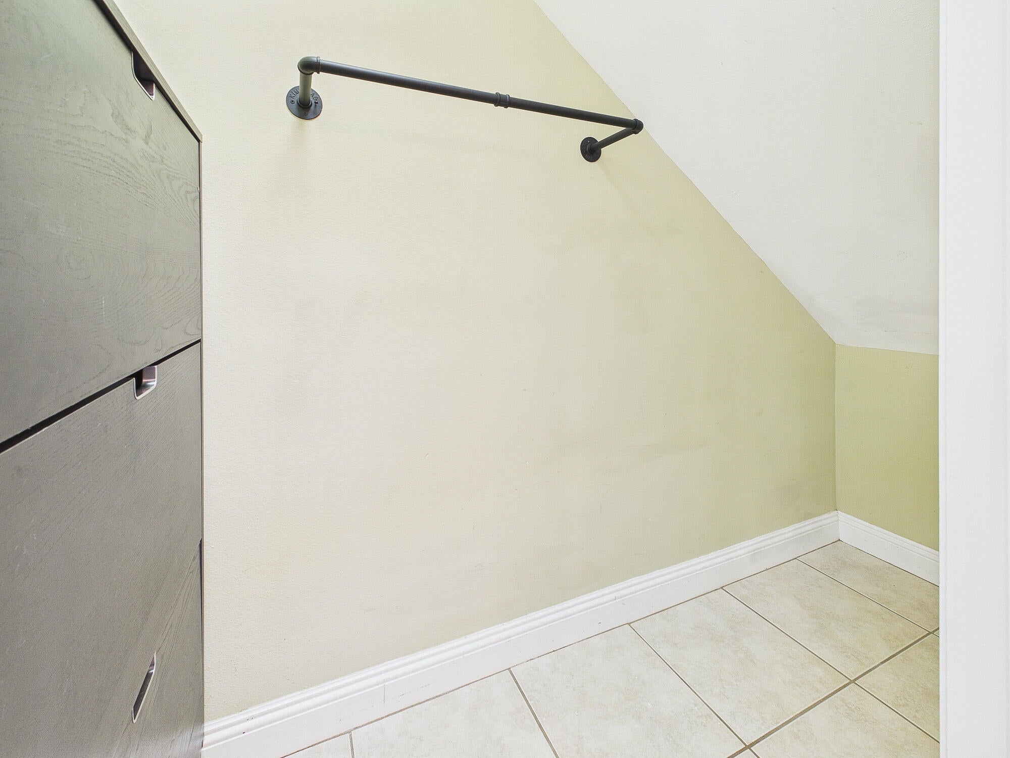 WALTON OAKS TOWNHOMES - Residential