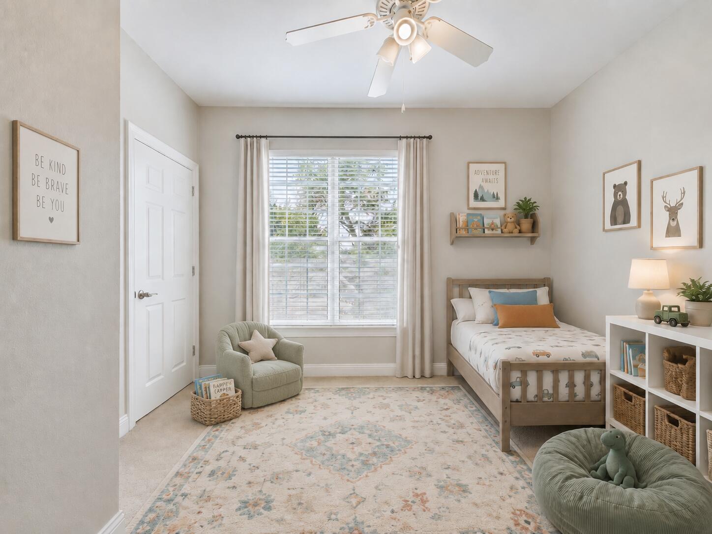 WALTON OAKS TOWNHOMES - Residential