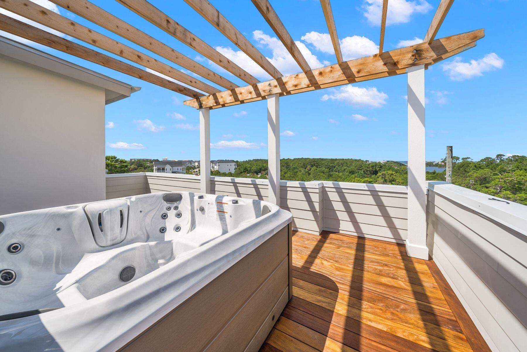 Blu Wave Luxury Residences - Residential