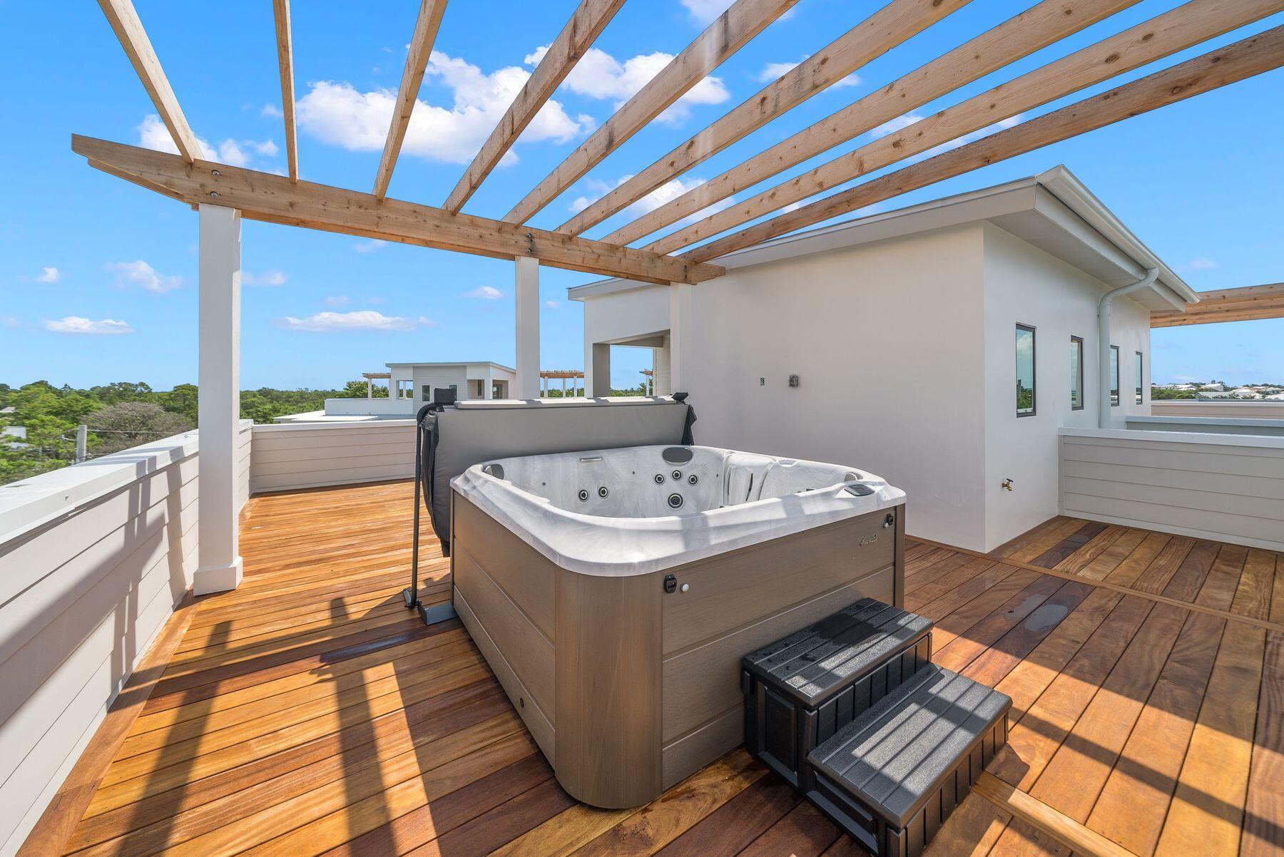 Blu Wave Luxury Residences - Residential