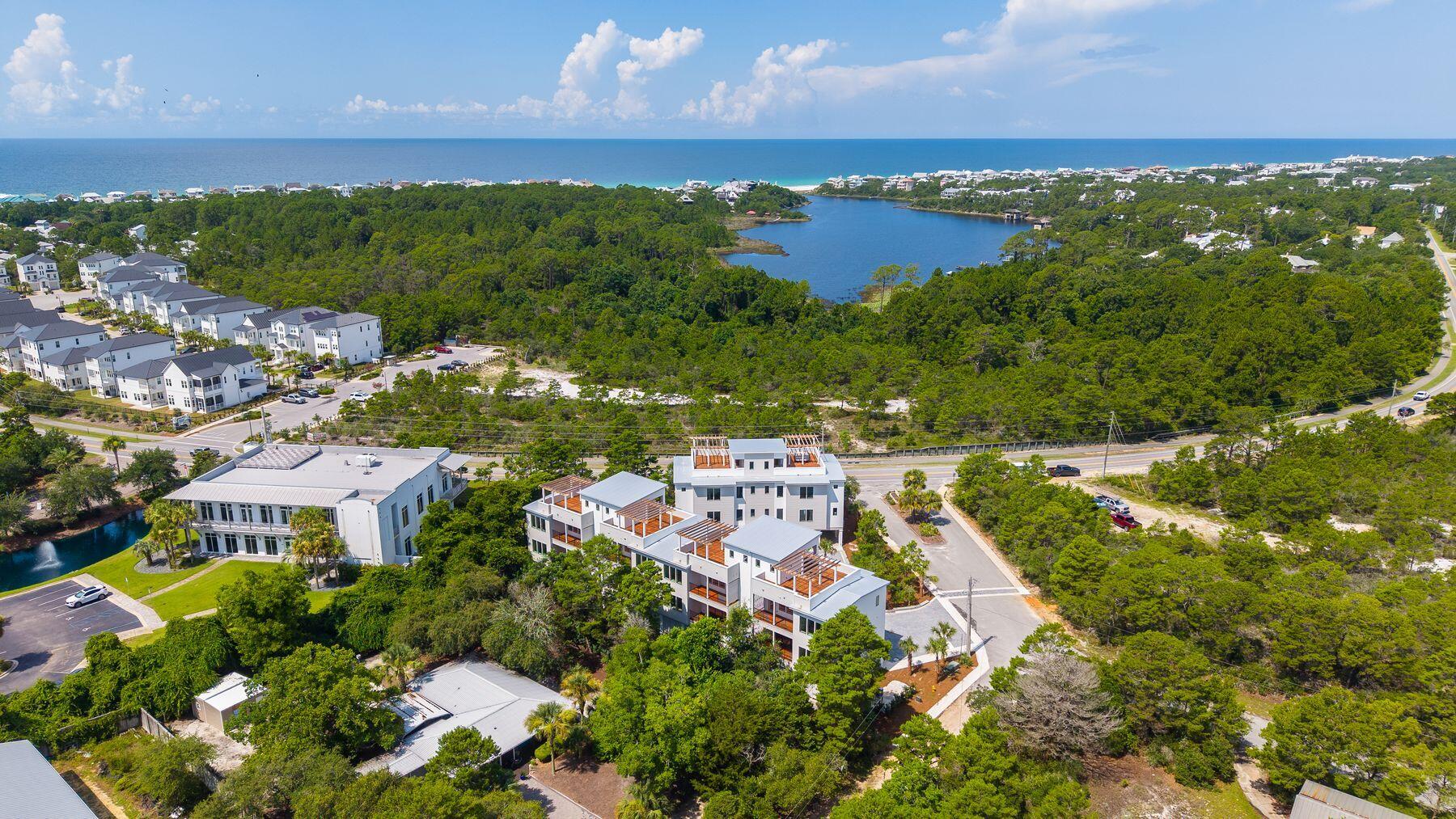 Blu Wave Luxury Residences - Residential