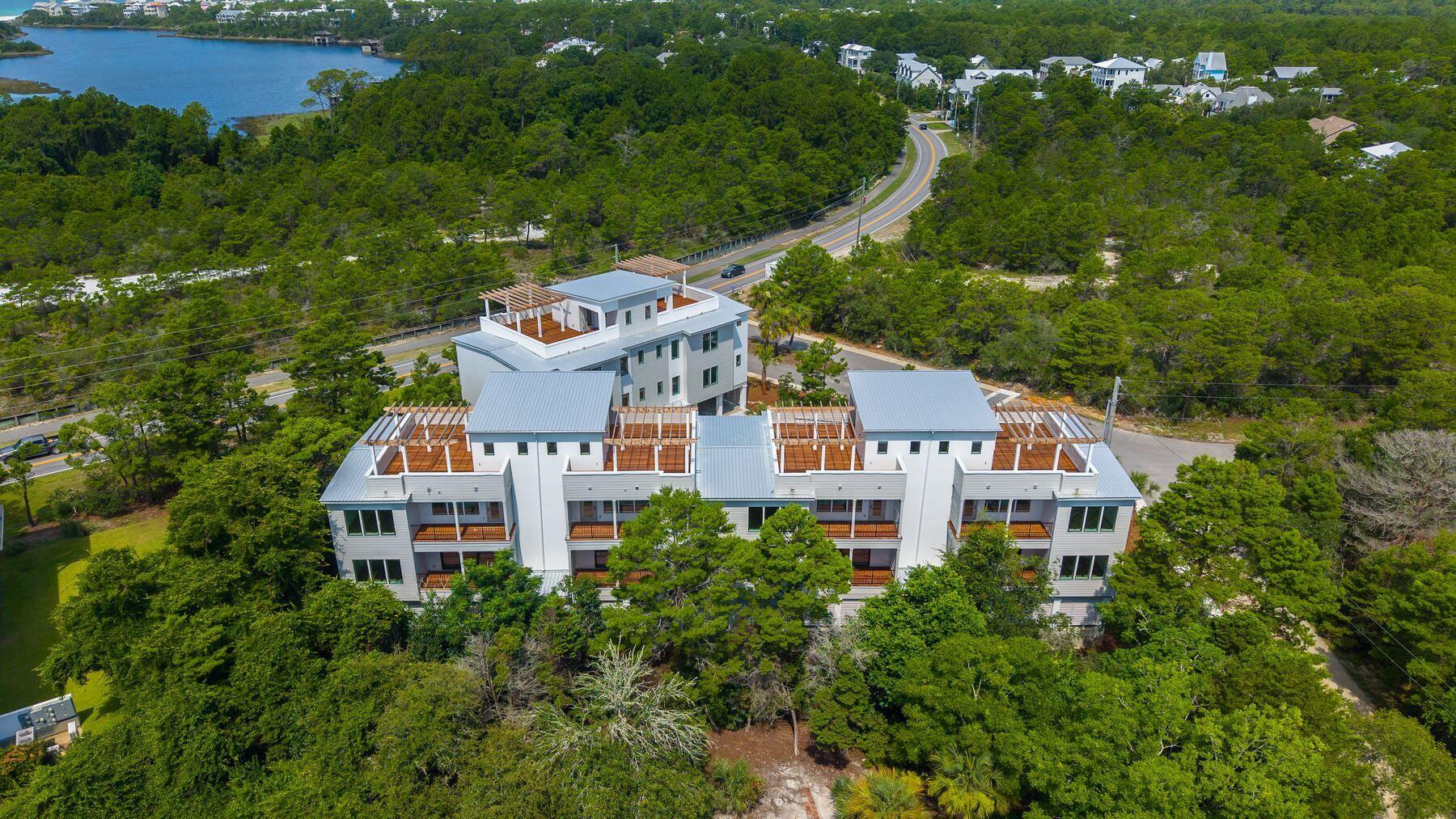 Blu Wave Luxury Residences - Residential