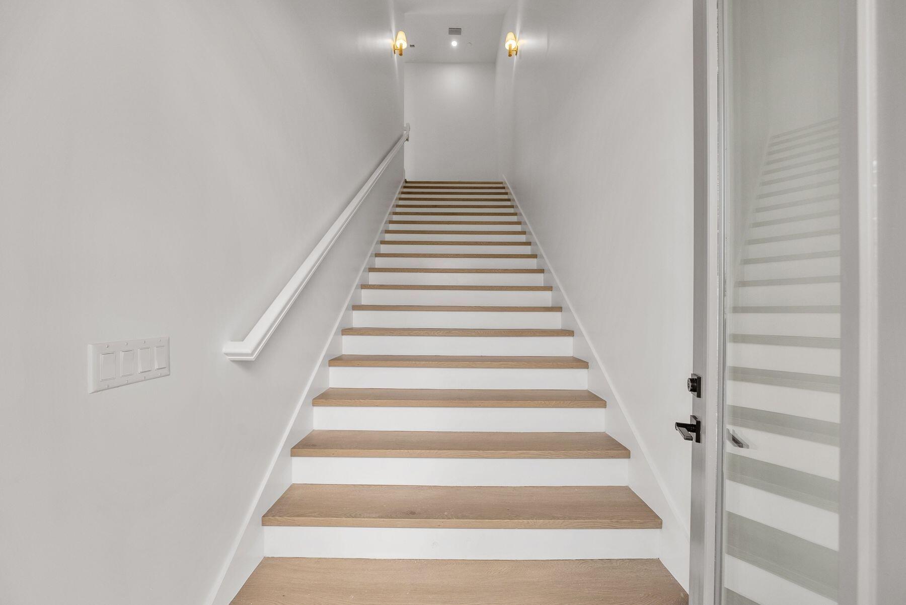 Blu Wave Luxury Residences - Residential