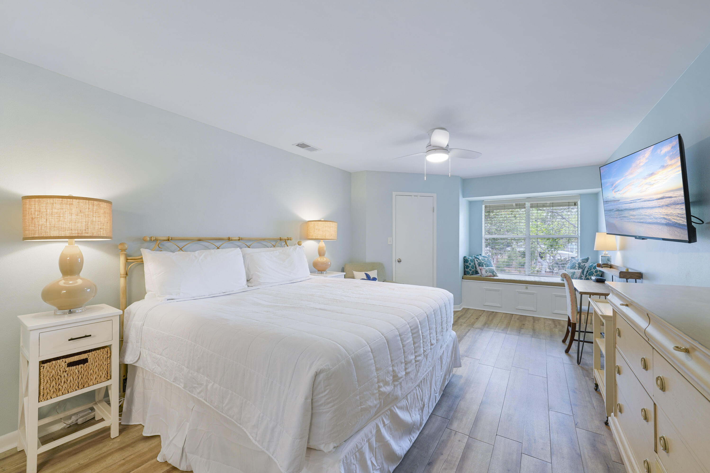 HIDDEN DUNES BEACH COTTAGES 2 - Residential