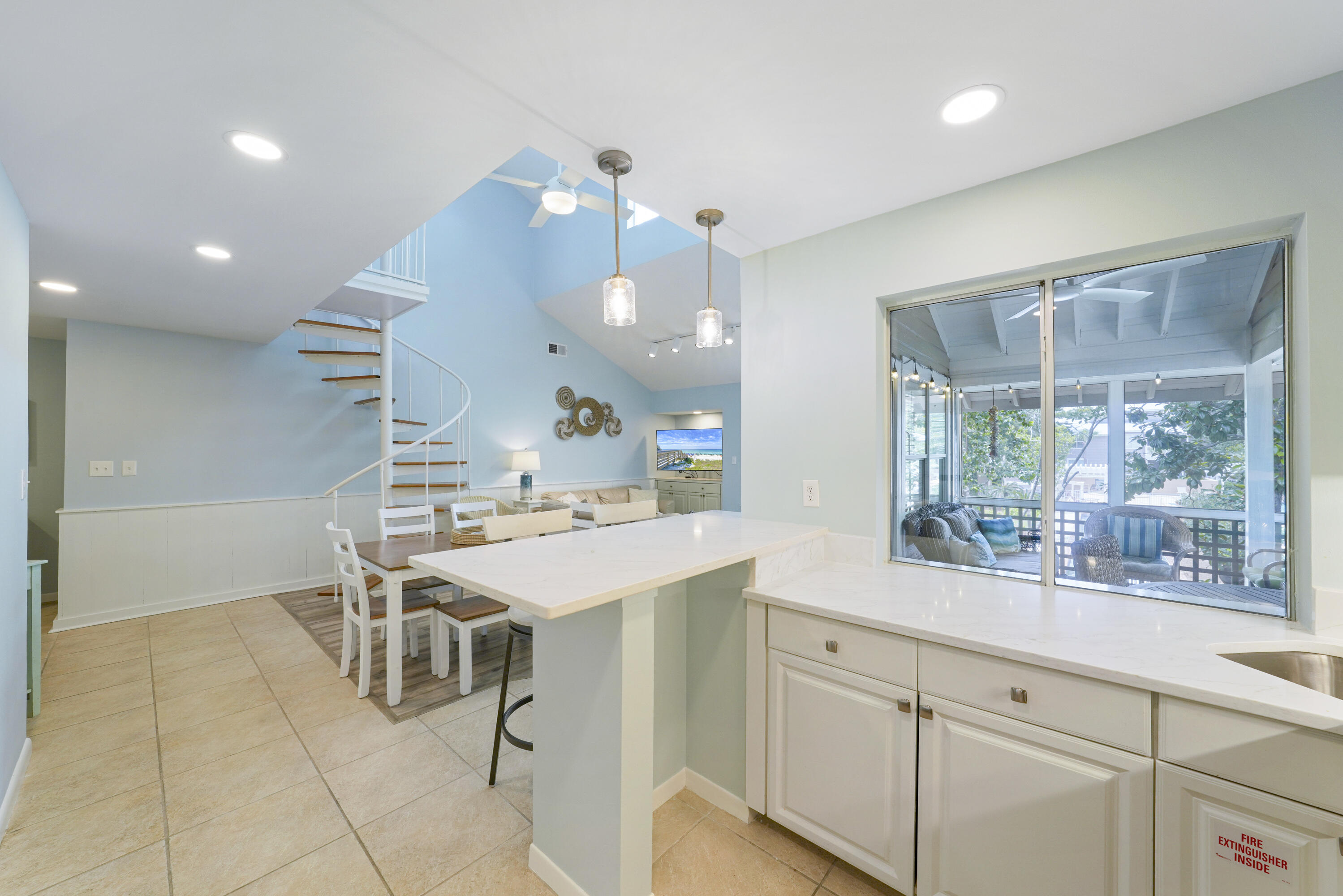 HIDDEN DUNES BEACH COTTAGES 2 - Residential