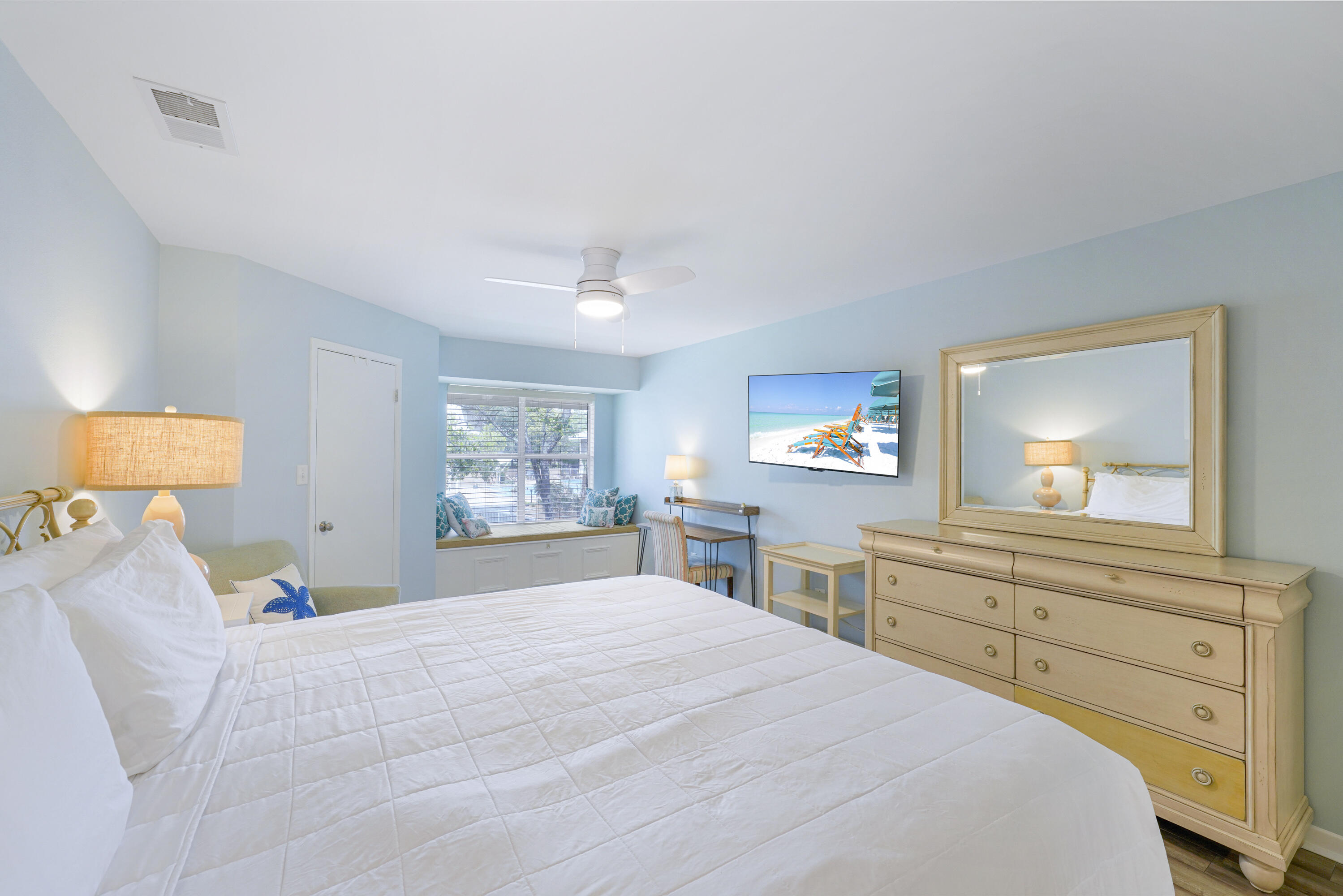 HIDDEN DUNES BEACH COTTAGES 2 - Residential