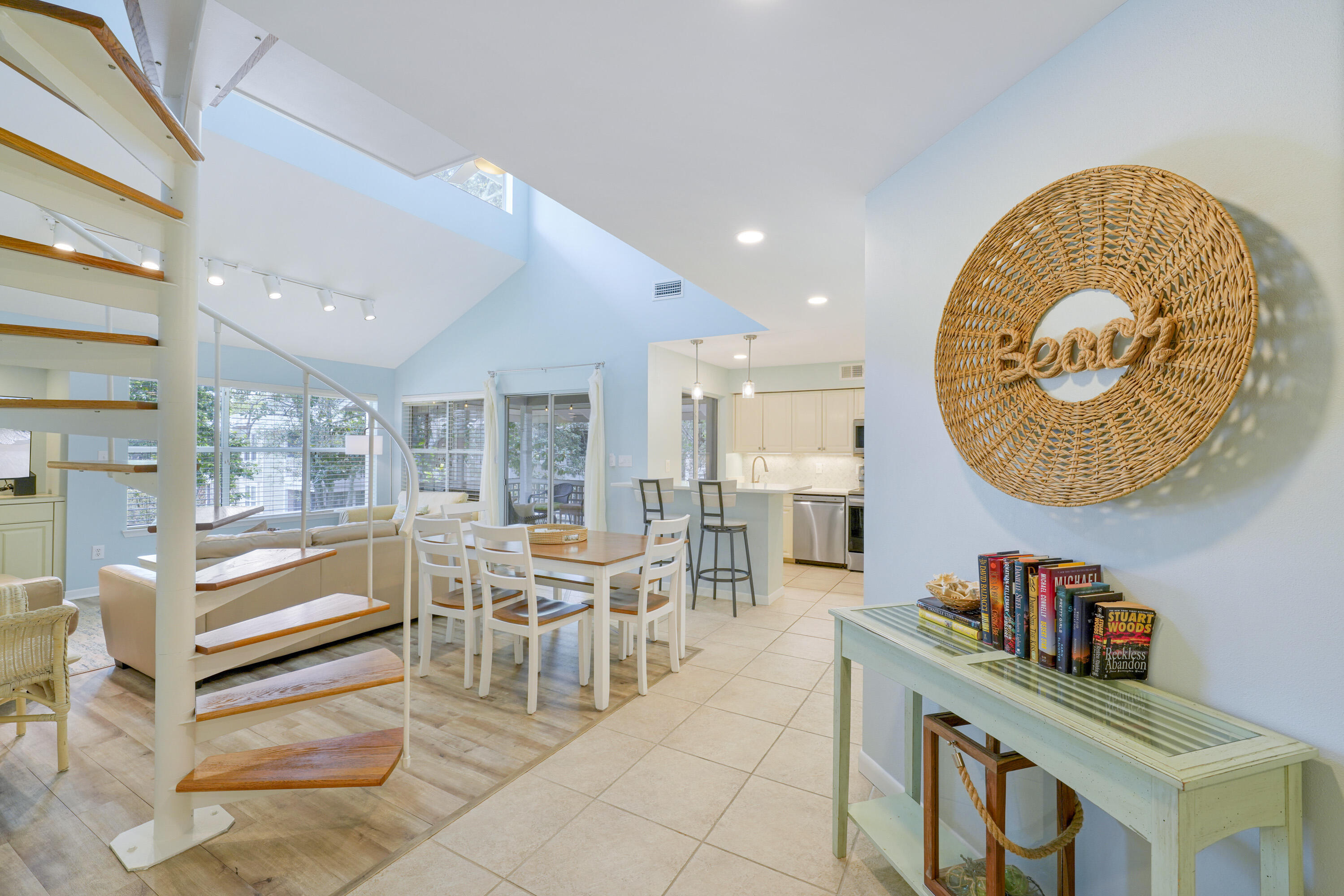 HIDDEN DUNES BEACH COTTAGES 2 - Residential