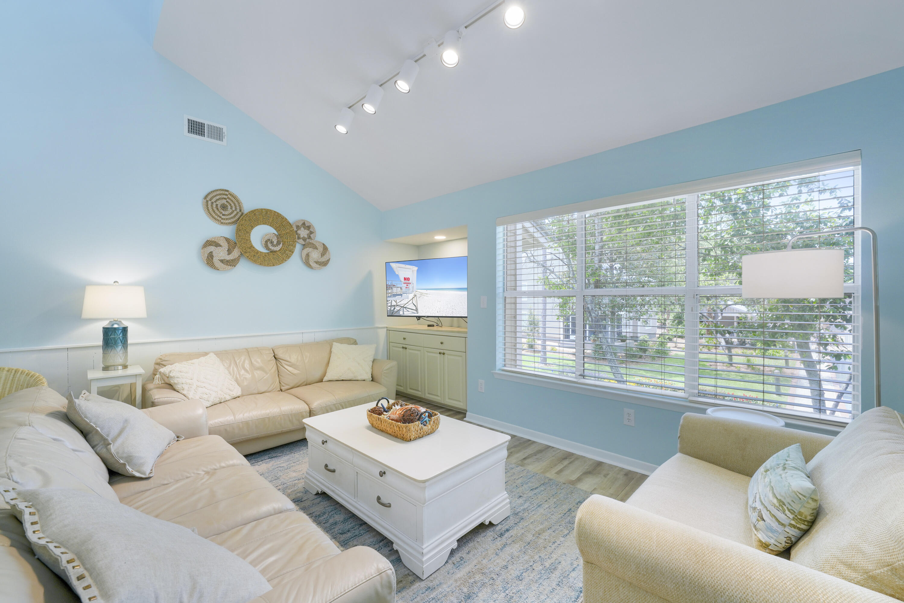 HIDDEN DUNES BEACH COTTAGES 2 - Residential