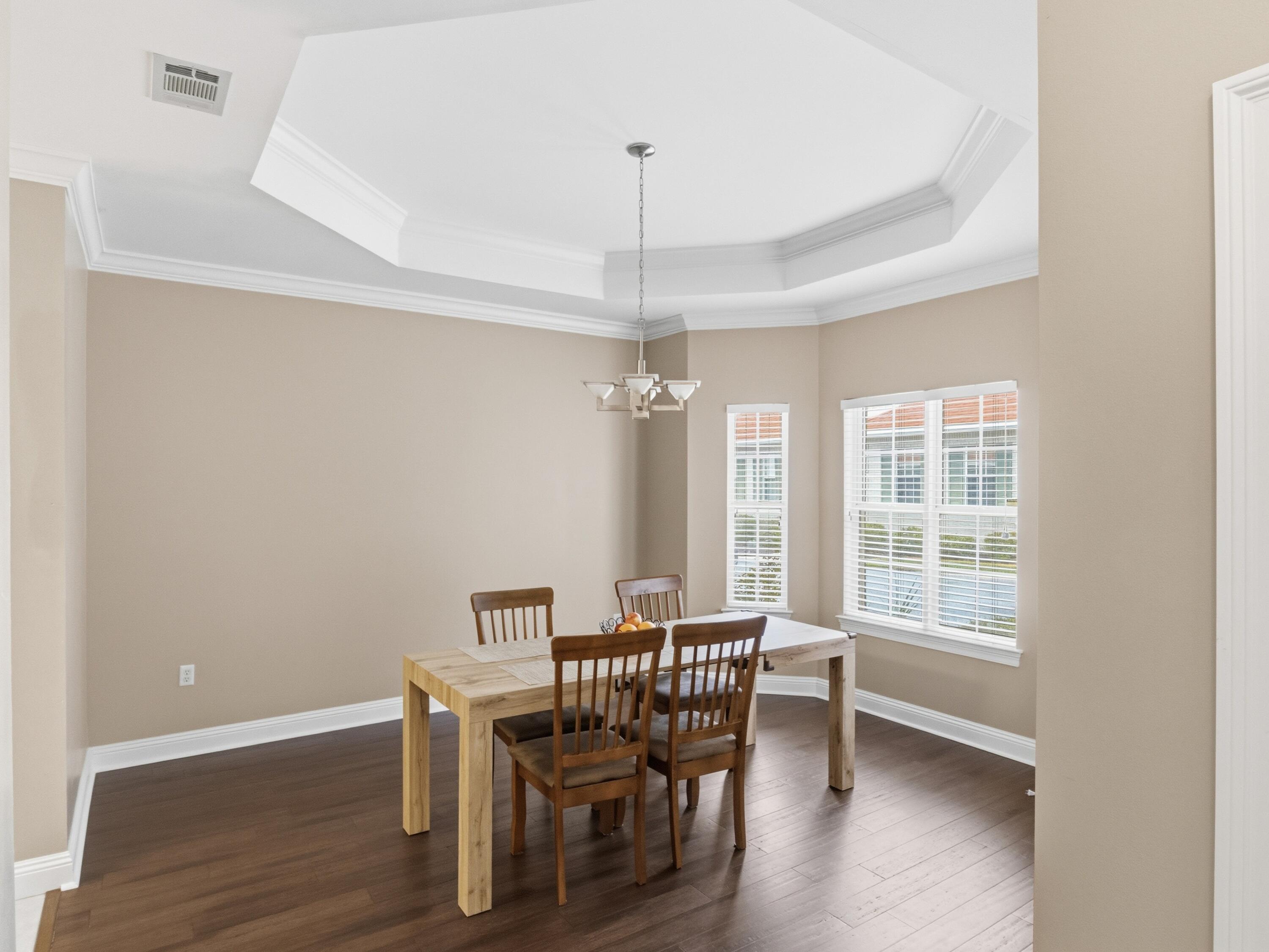 MEDITERRANEAN VILLAGE AT BLUEWATER BAY - Residential Lease