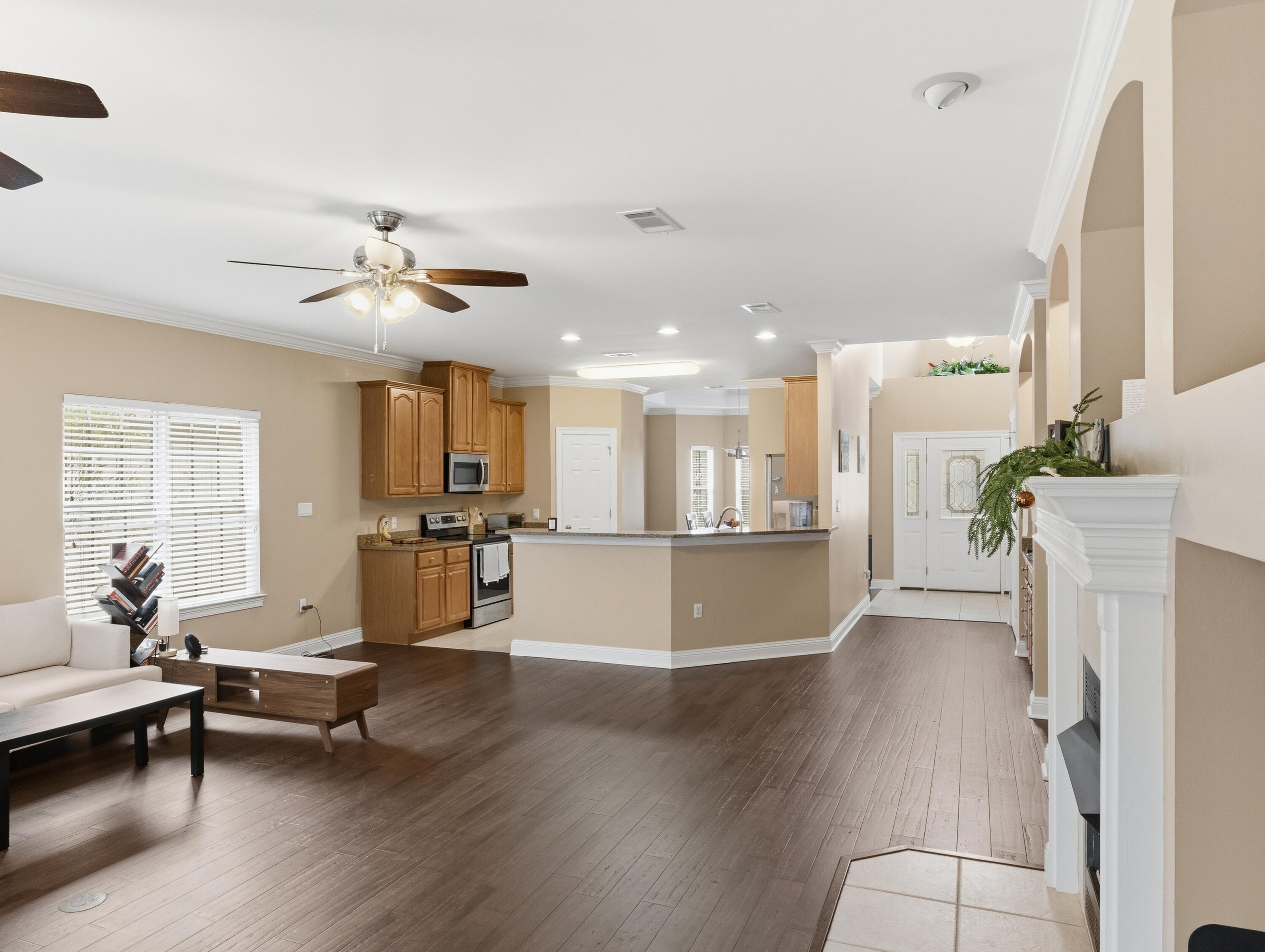 MEDITERRANEAN VILLAGE AT BLUEWATER BAY - Residential Lease