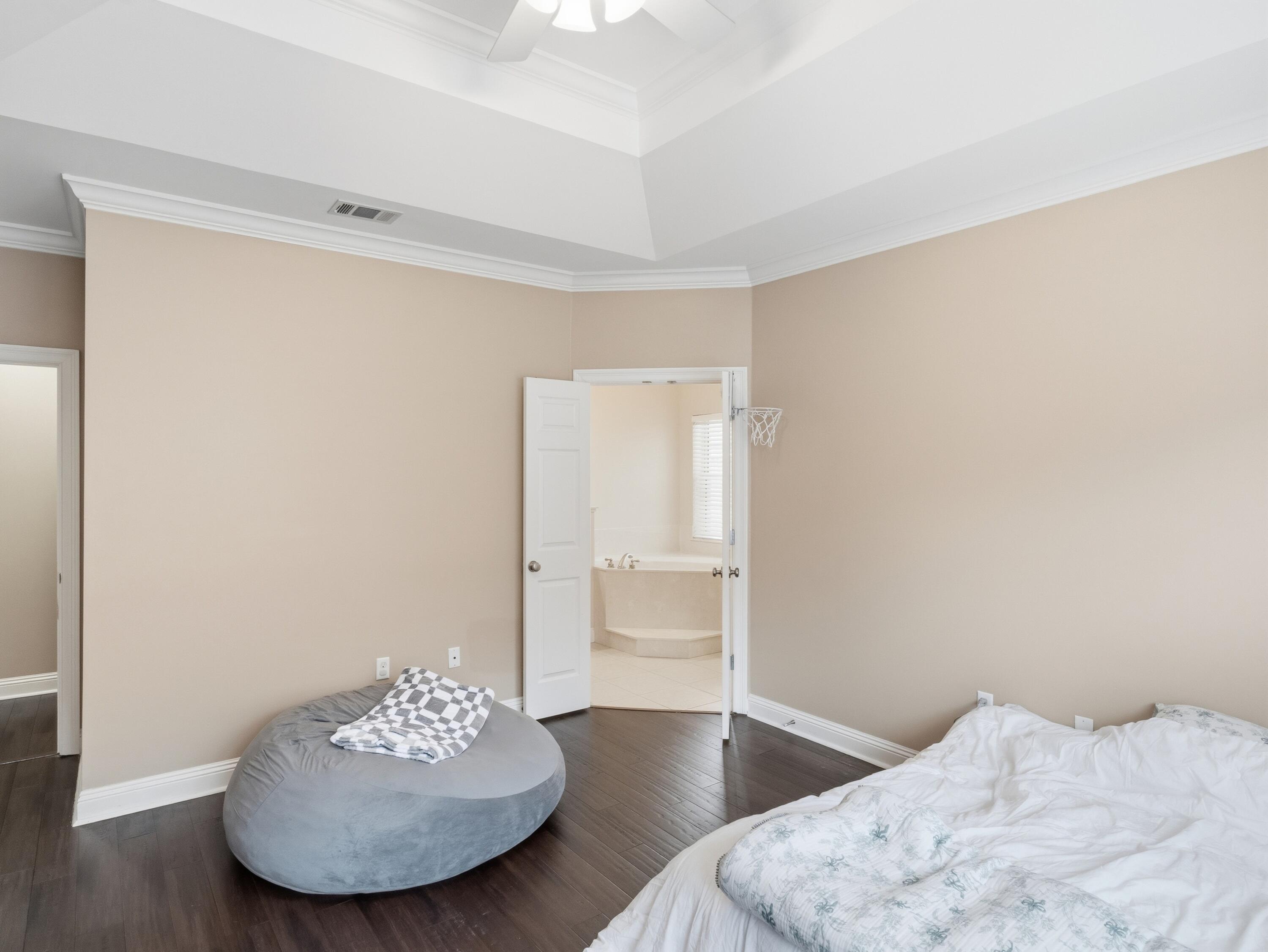 MEDITERRANEAN VILLAGE AT BLUEWATER BAY - Residential Lease