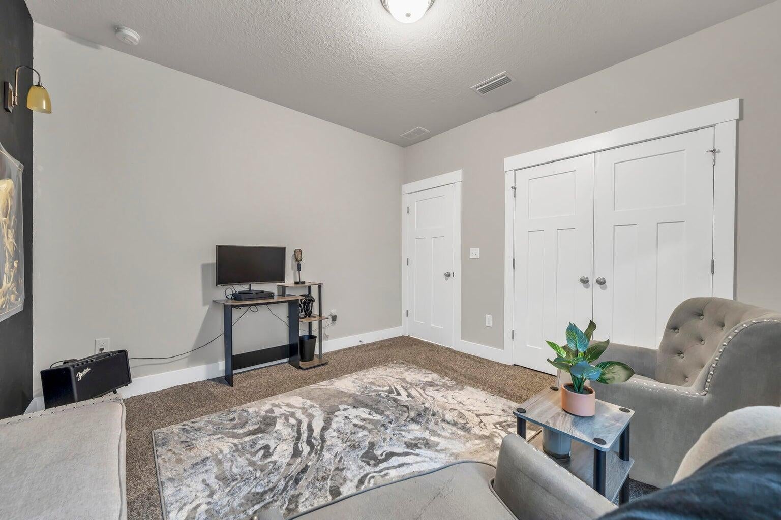 Cambridge Park - Residential