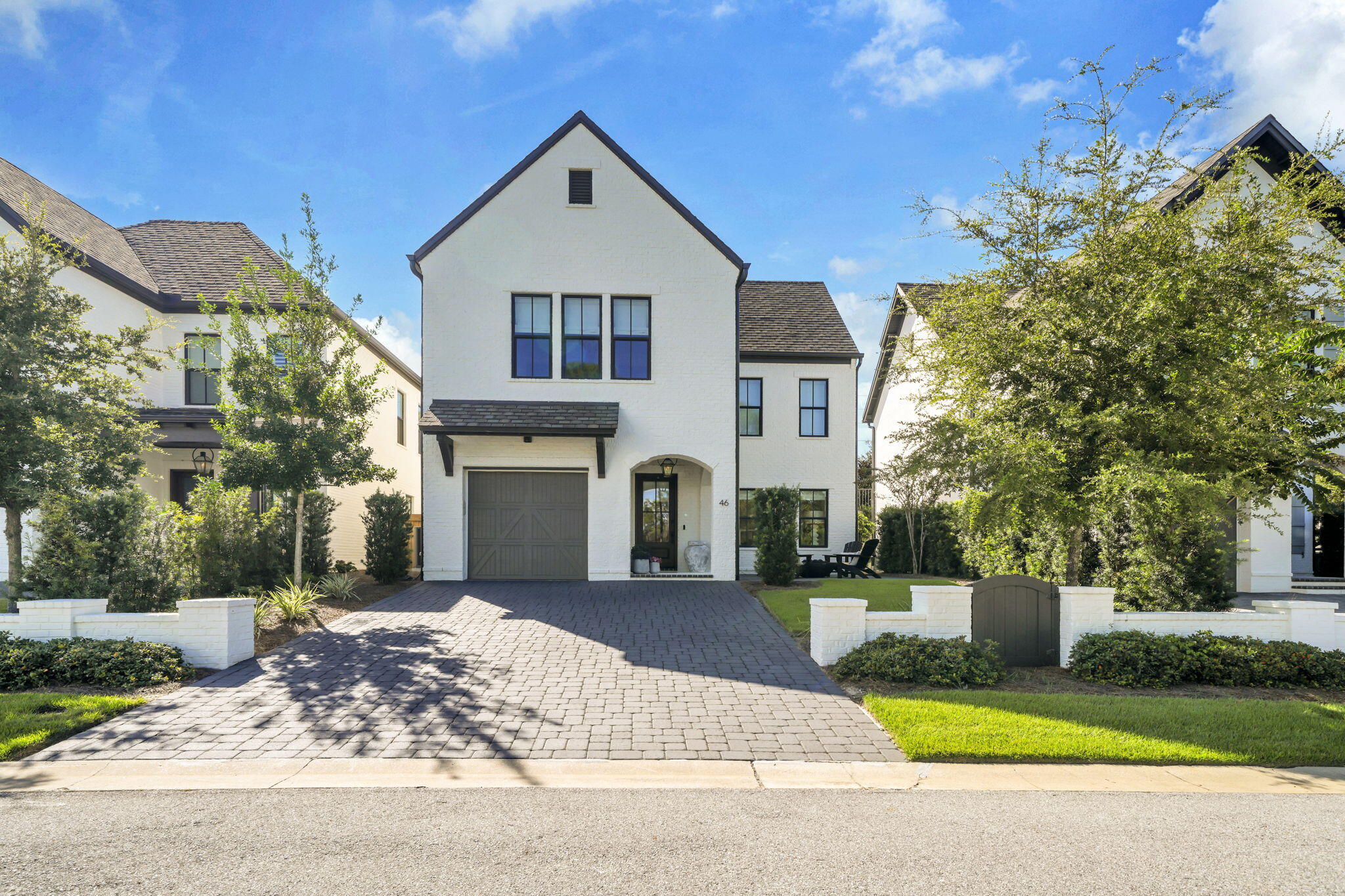 RIDGEWALK - Residential