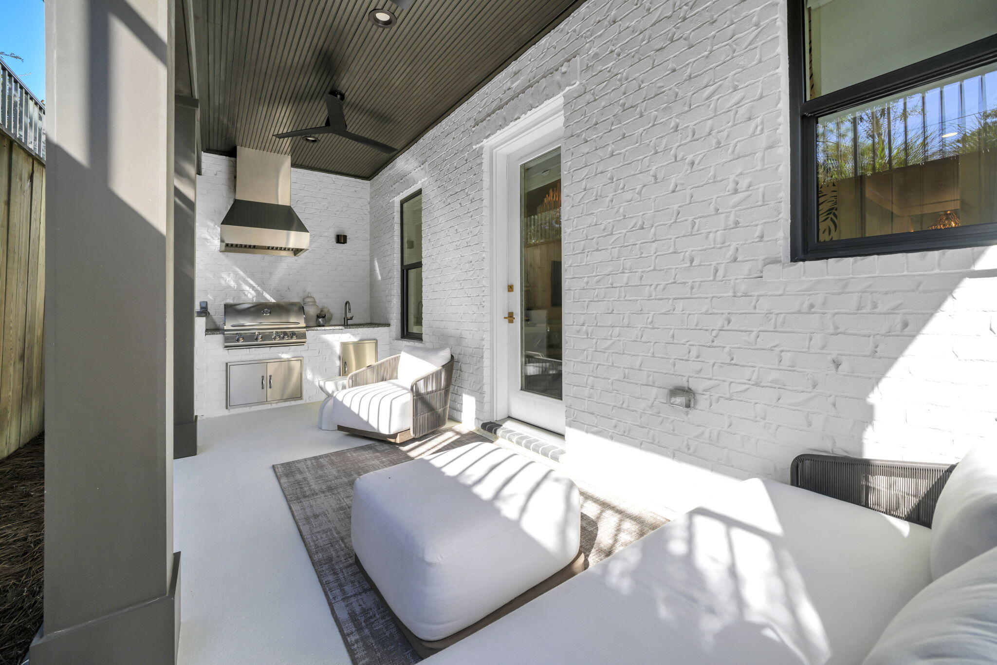 RIDGEWALK - Residential