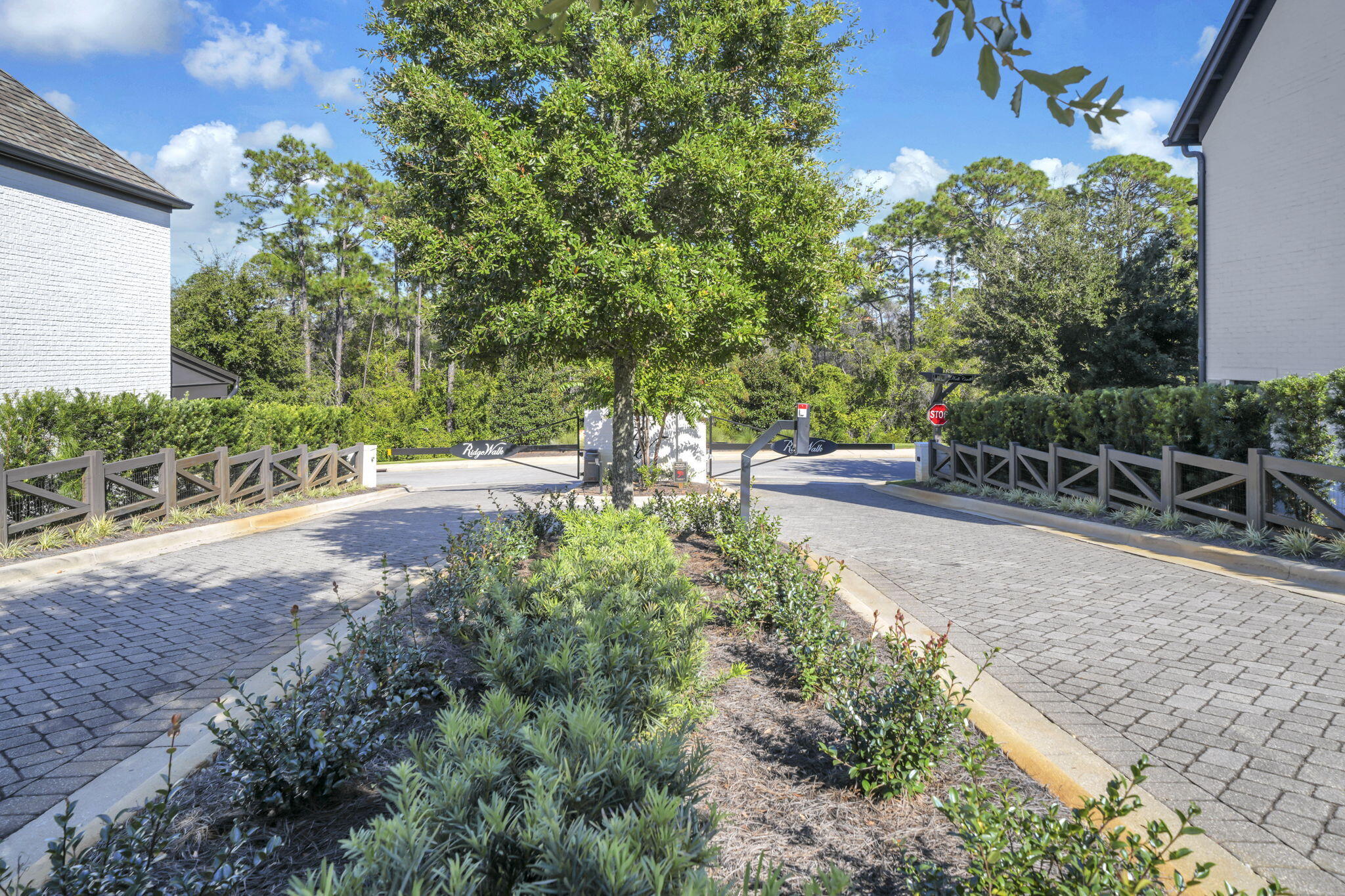 RIDGEWALK - Residential