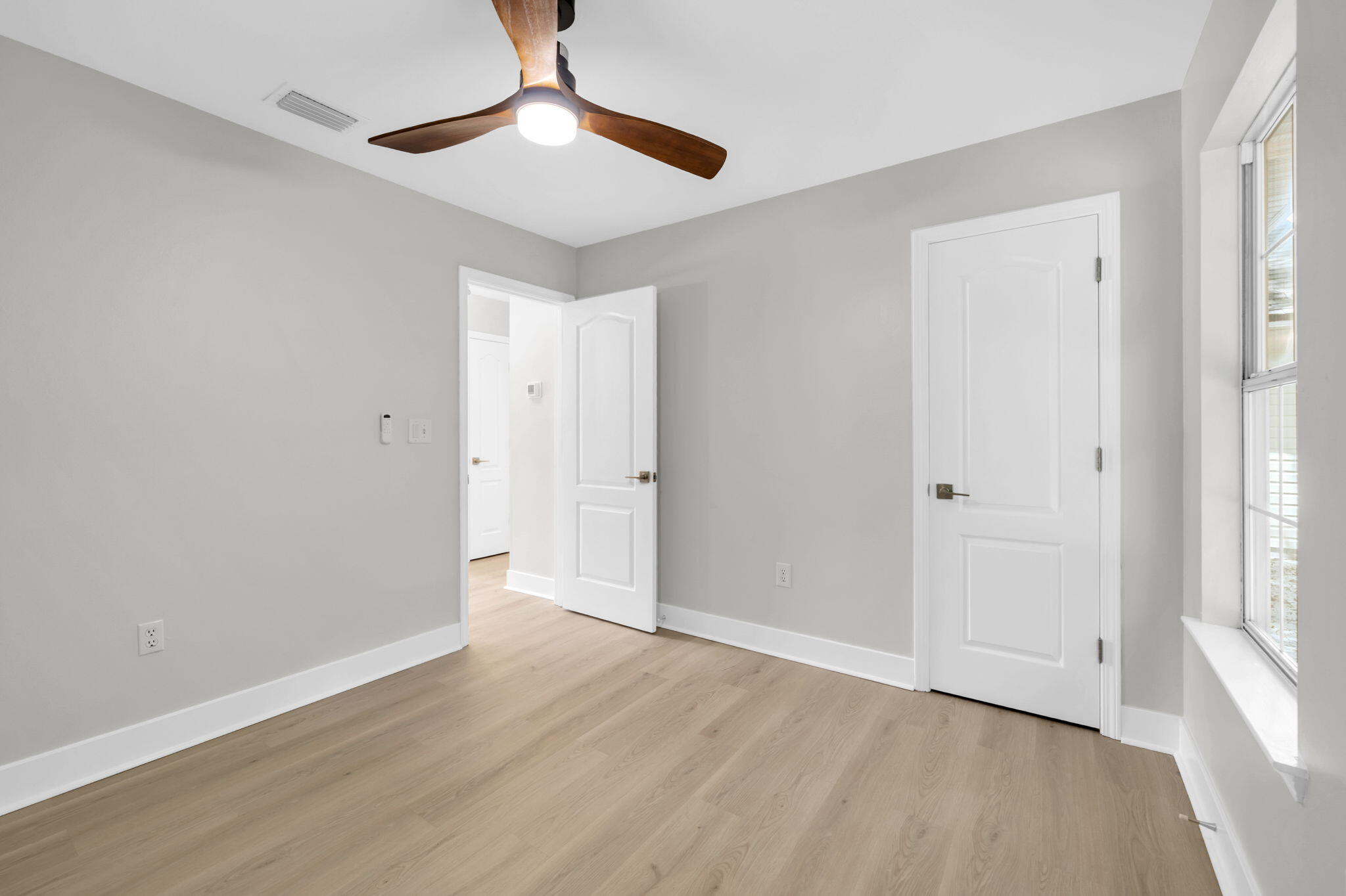 KINGS CROSSING PH 2 - Residential