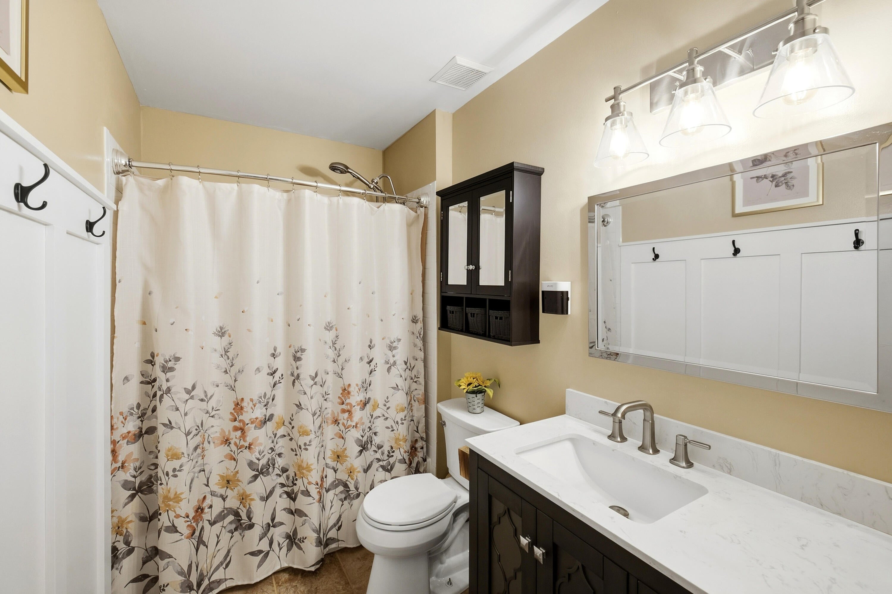 BRISTOL VILLAGE RAINTREE ESTATES - Residential
