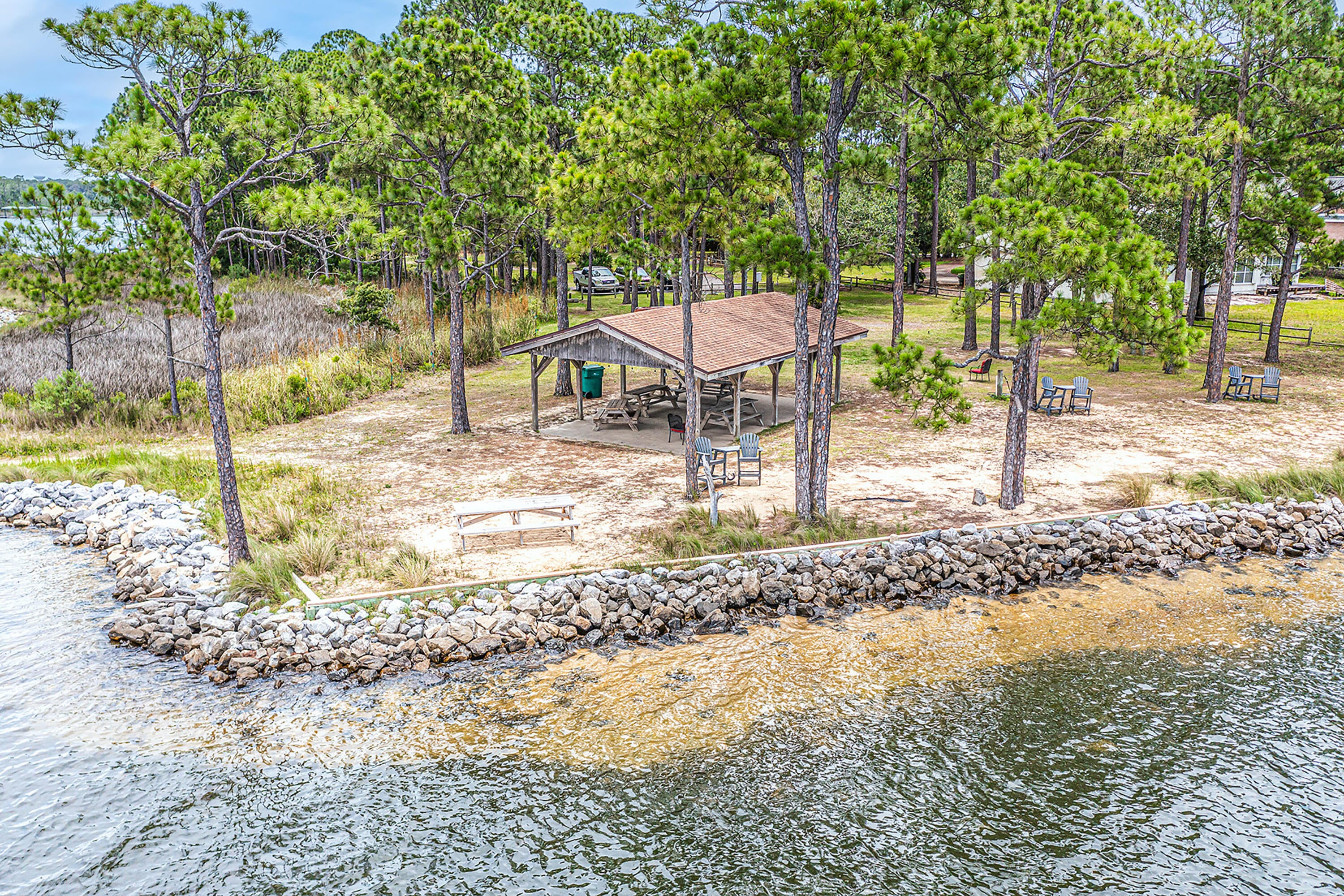 BRISTOL VILLAGE RAINTREE ESTATES - Residential