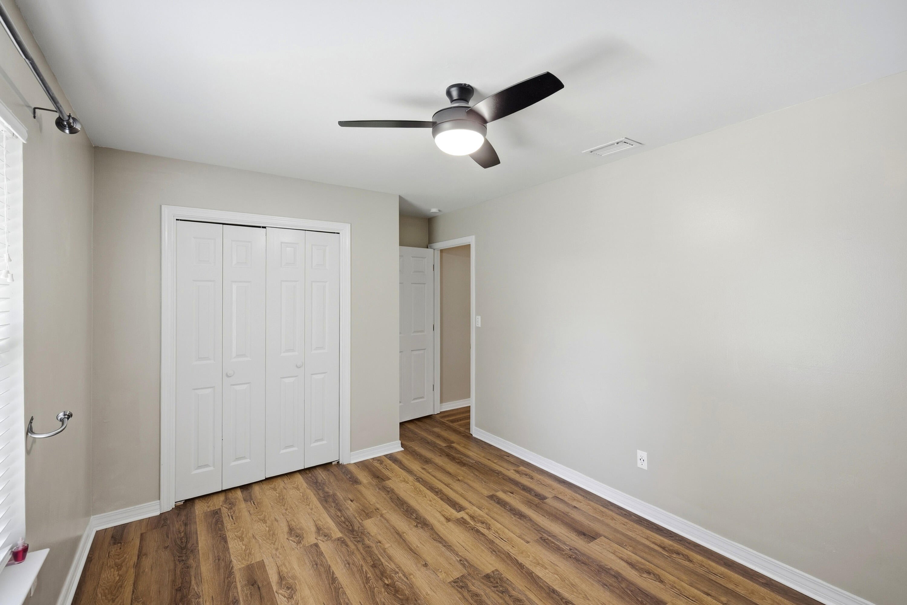 BRISTOL VILLAGE RAINTREE ESTATES - Residential