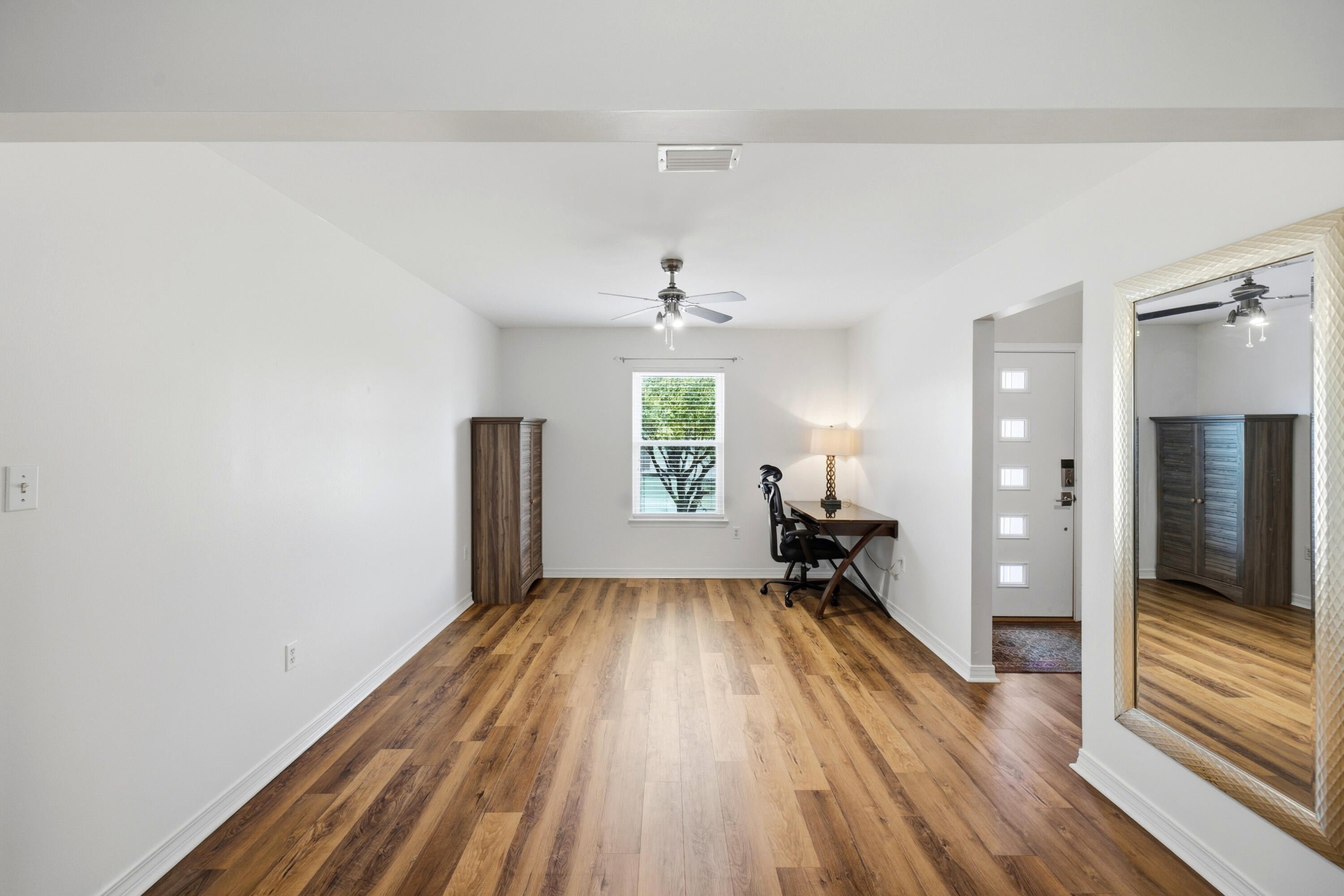 BRISTOL VILLAGE RAINTREE ESTATES - Residential