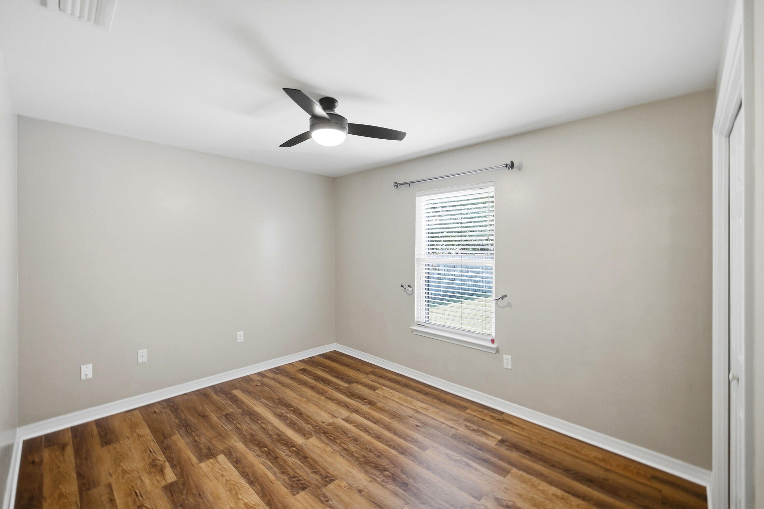 BRISTOL VILLAGE RAINTREE ESTATES - Residential