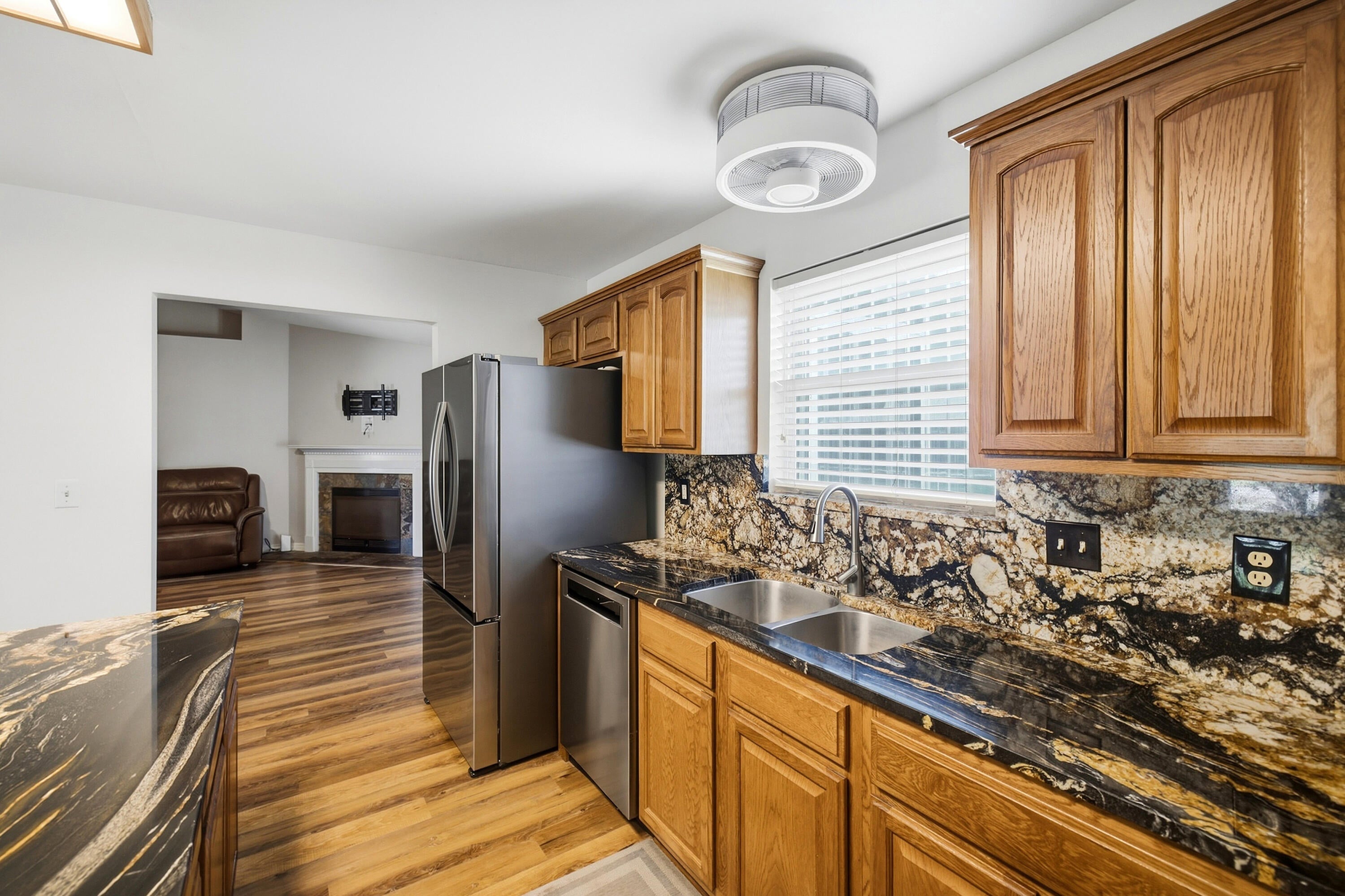 BRISTOL VILLAGE RAINTREE ESTATES - Residential