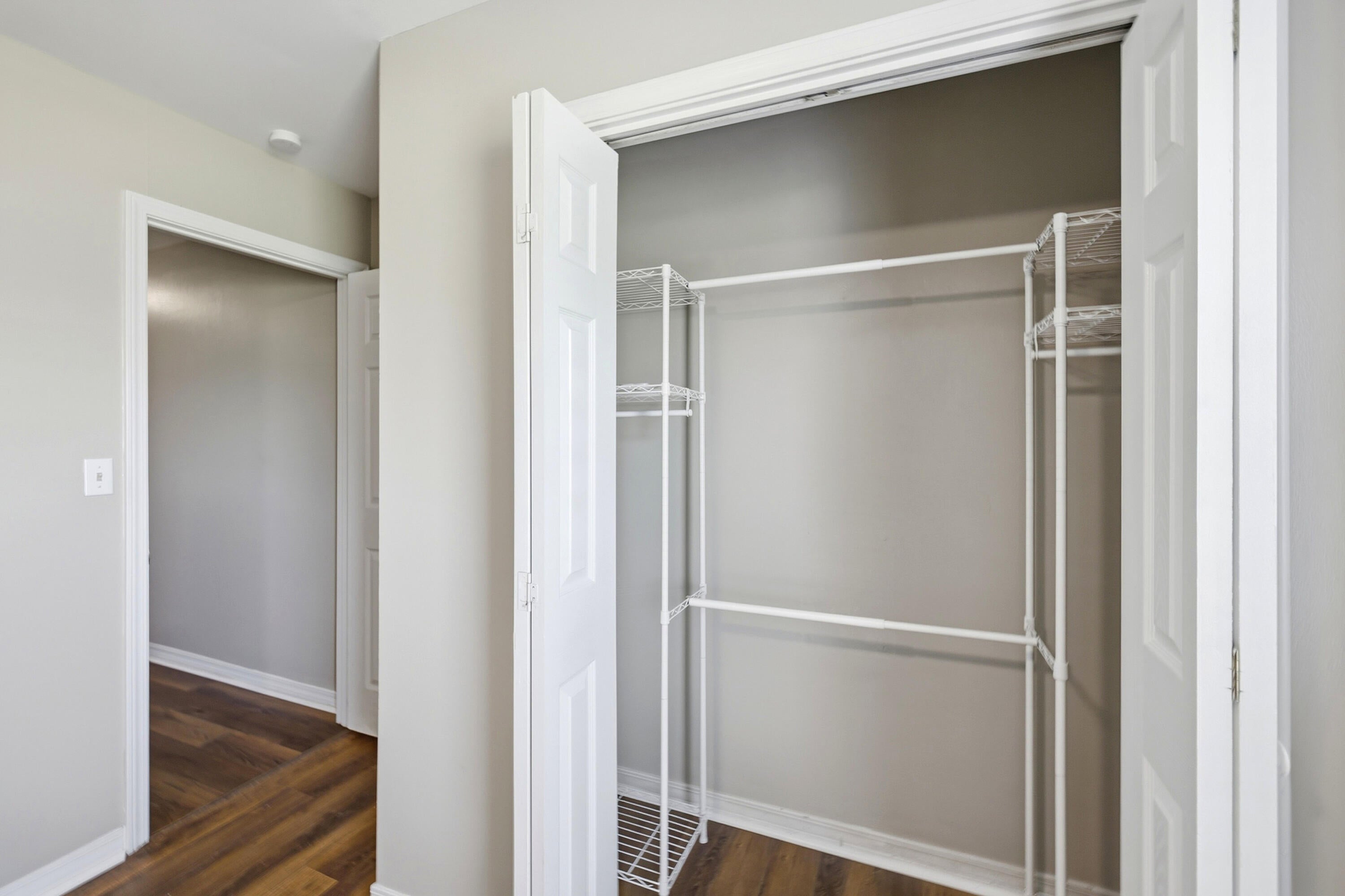 BRISTOL VILLAGE RAINTREE ESTATES - Residential