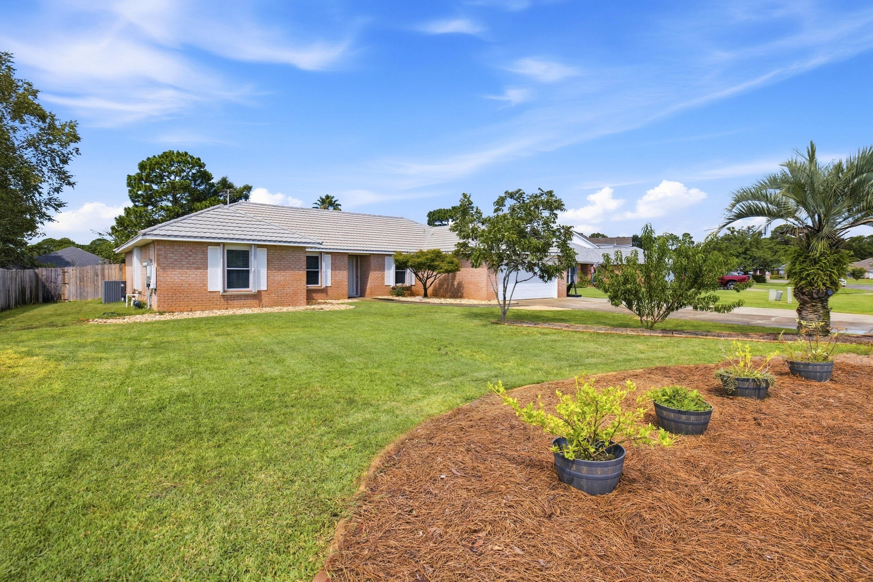 BRISTOL VILLAGE RAINTREE ESTATES - Residential