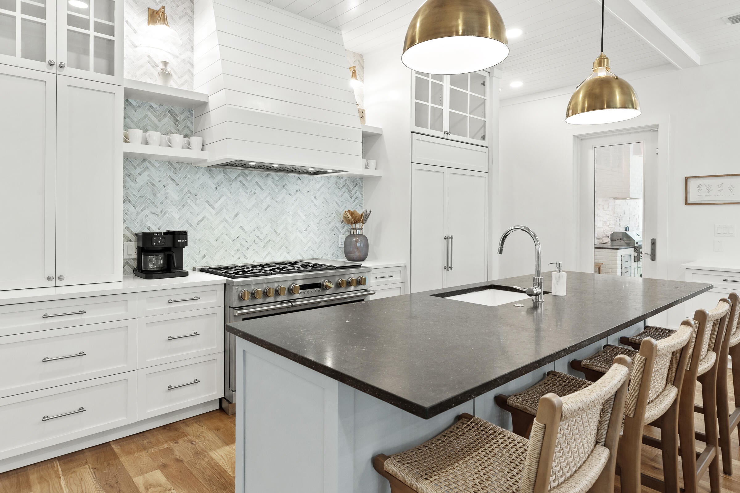 SEAGROVE SHORES 4TH ADD - Residential